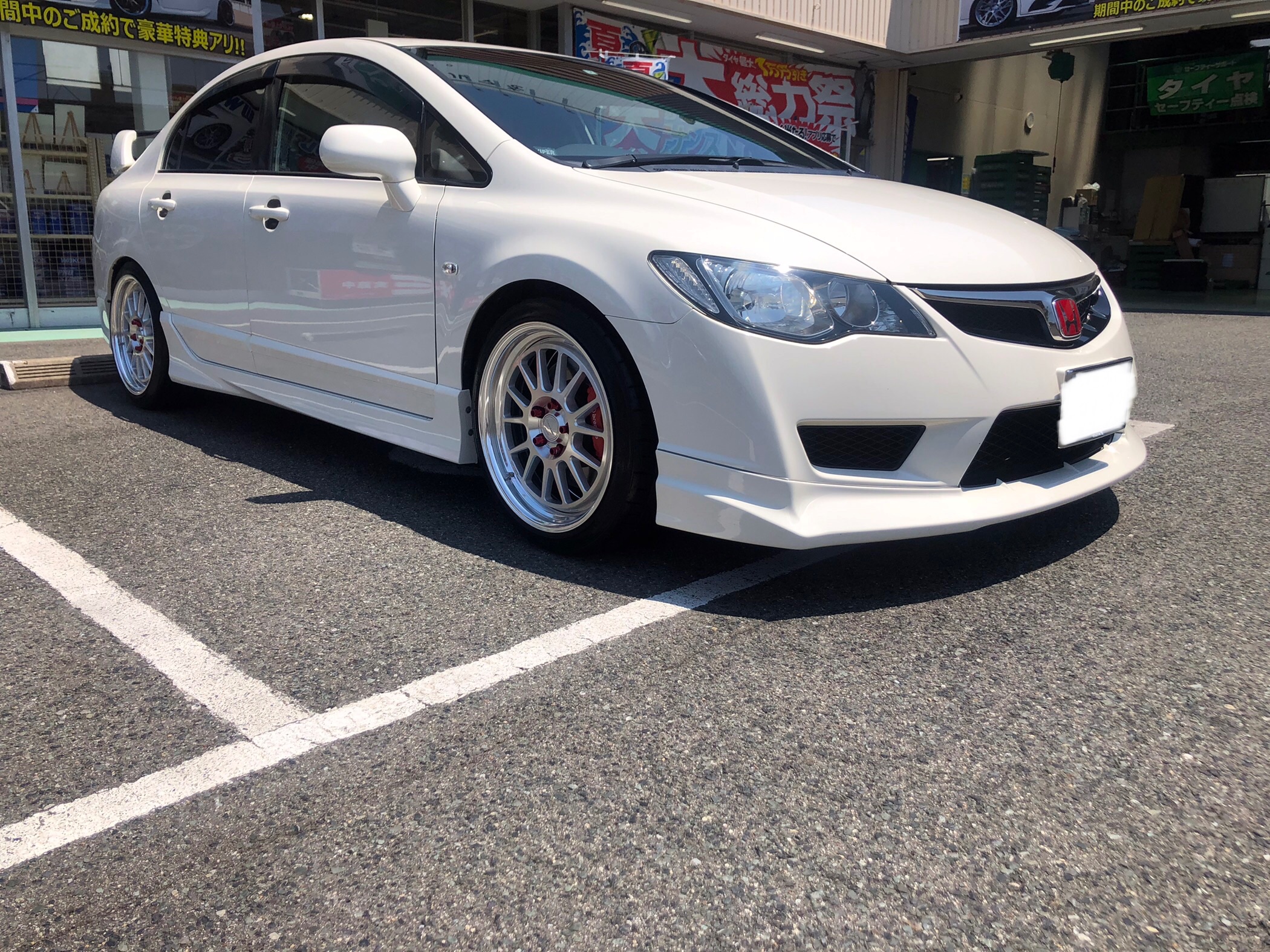 ホンダ シビックタイプR FD2にWORK Seeker FX 18インチ取り付け