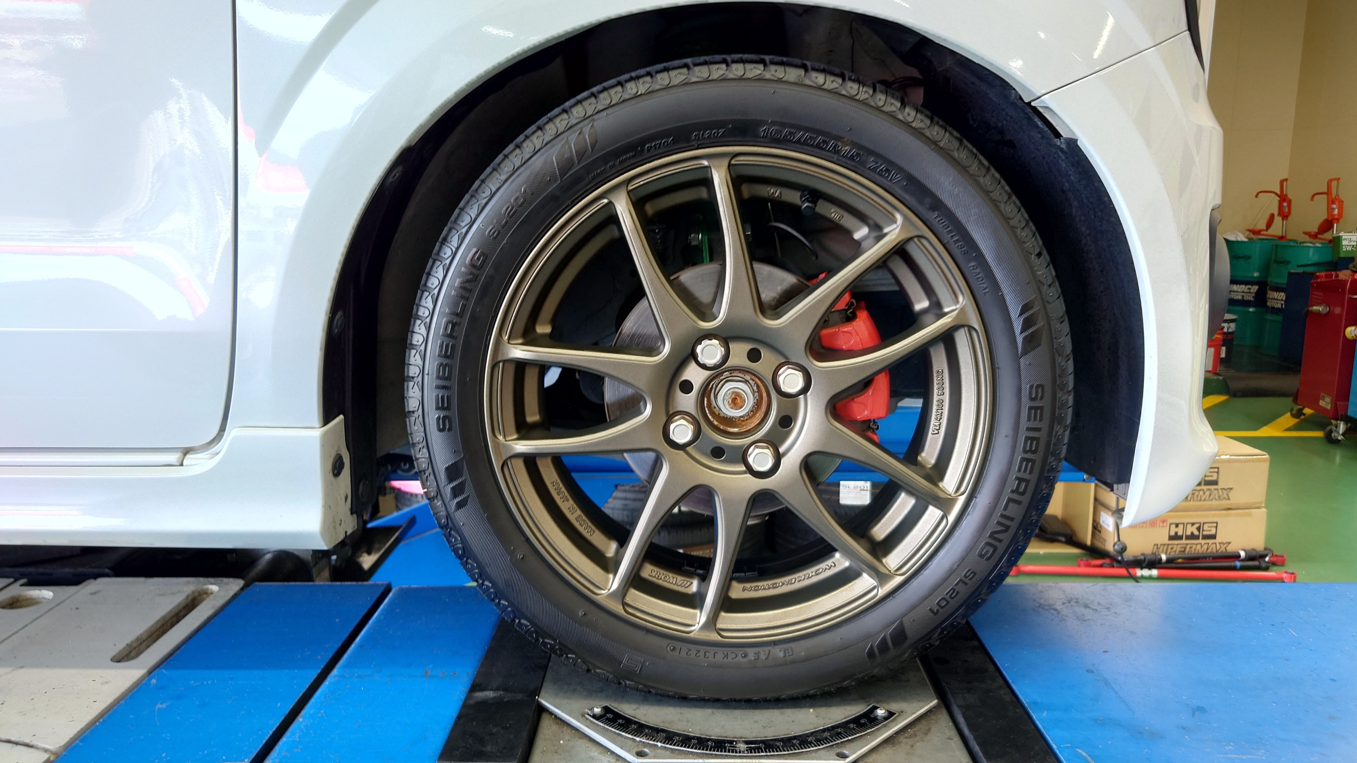 スズキ・HA36Sアルトワークスにホイール交換【ワーク