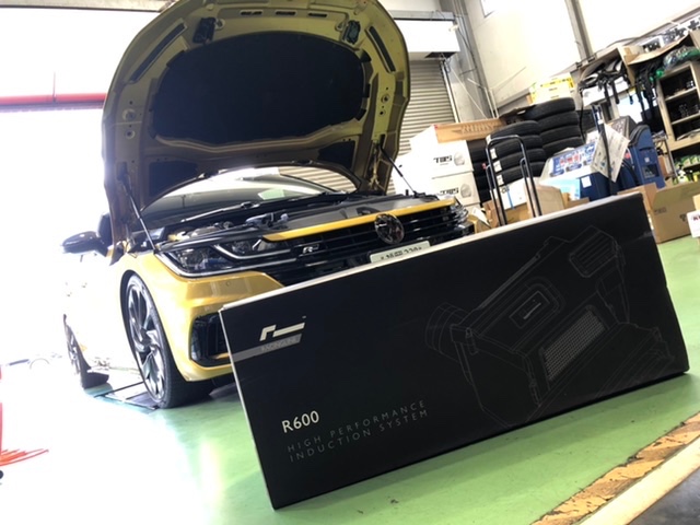 Volkswagen ARTEON R-line に Racingline R600 COLD AIR INTAKE