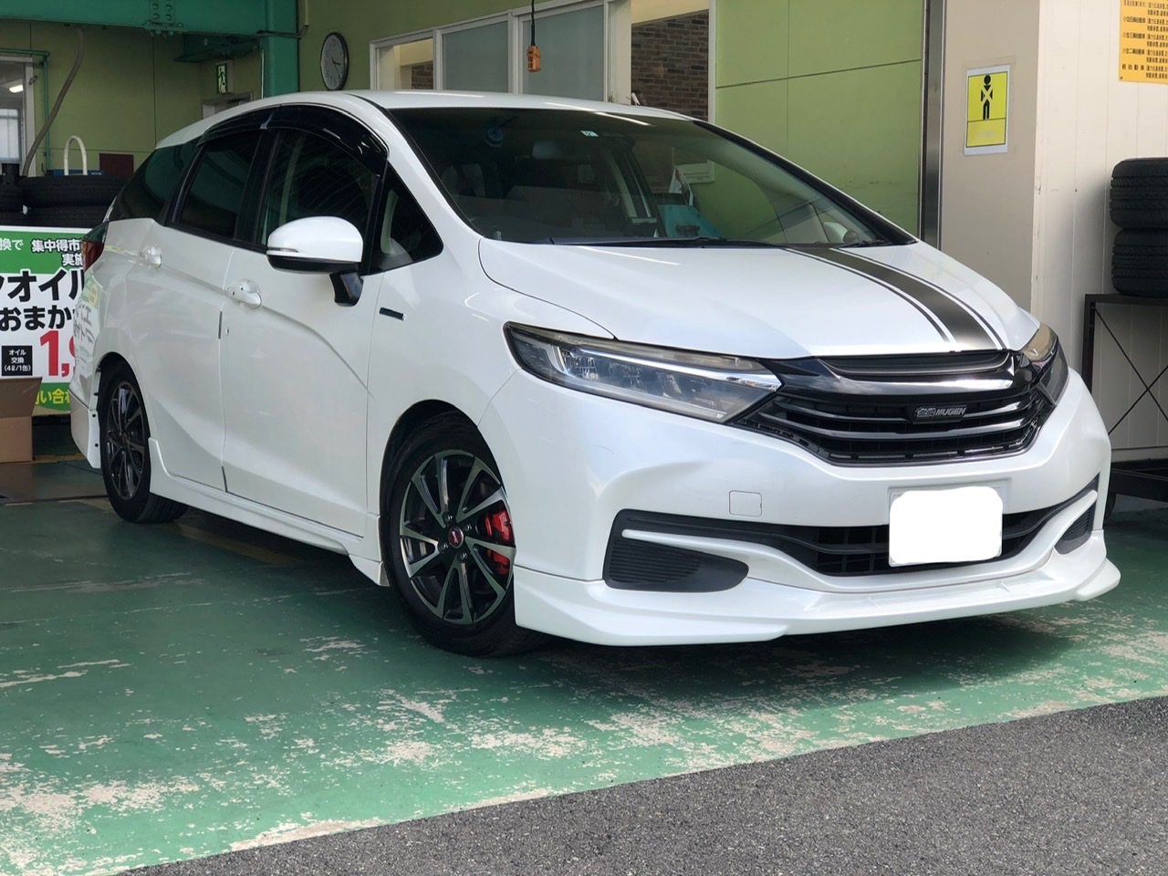ホンダ シャトルHVに車高調取り付け! | 店舗おススメ情報 ホンダ シャトルHVに車高調取り付け! | 店舗おススメ情報
