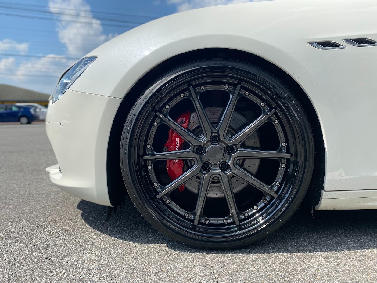 マセラティ ギブリ 【WORKグノーシスAE201 取付】 | 店舗おススメ情報