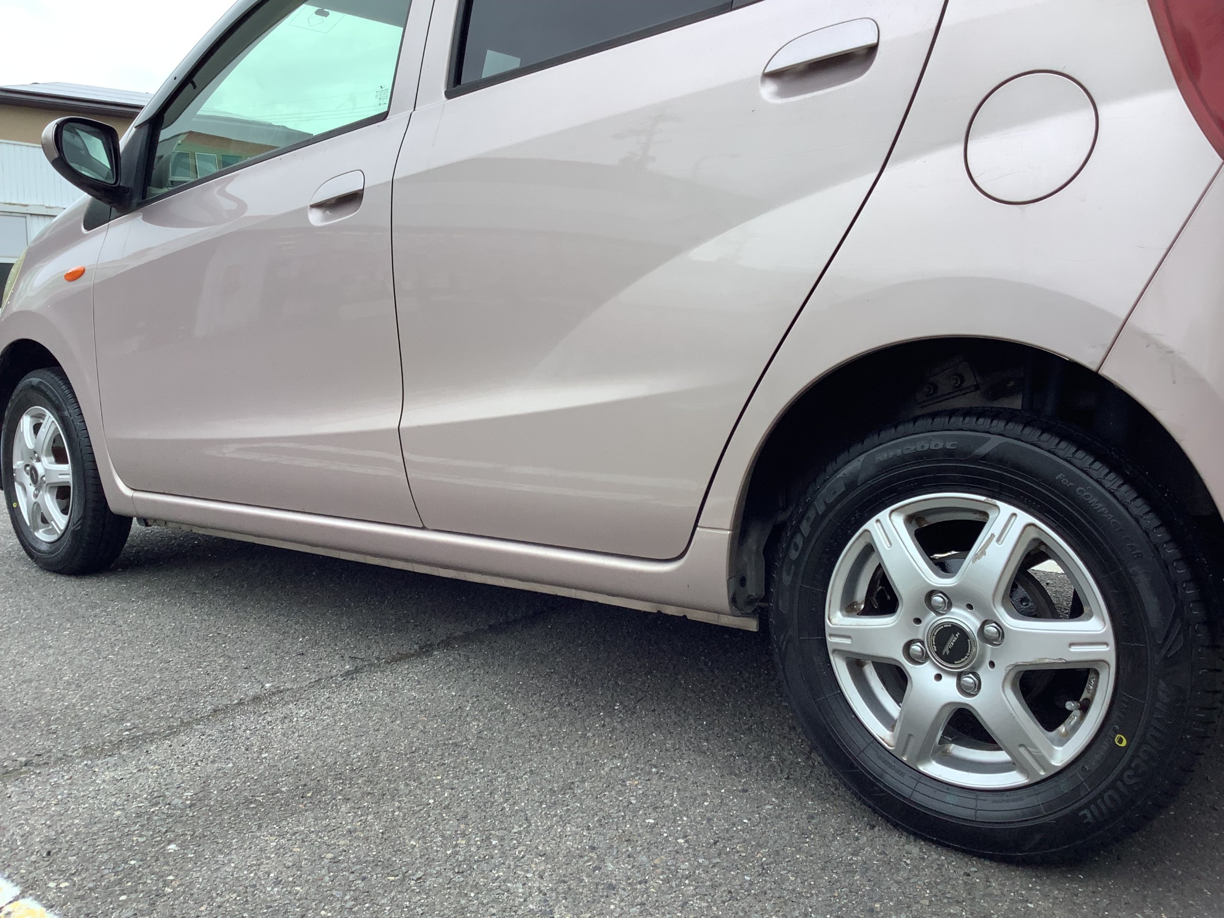 新品タイヤ装着後の画像