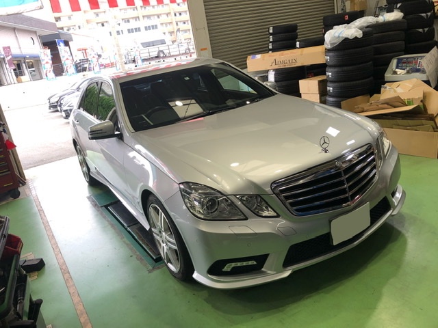 Mercedes Benz E350 エアコンガスクリーニング施工をしましたっ！！ | メルセデス・ベンツ Eクラス メンテナンス商品 |  技術サービス施工事例 | タイヤ館 福岡東 | タイヤからはじまる、トータルカーメンテナンス タイヤ館グループ
