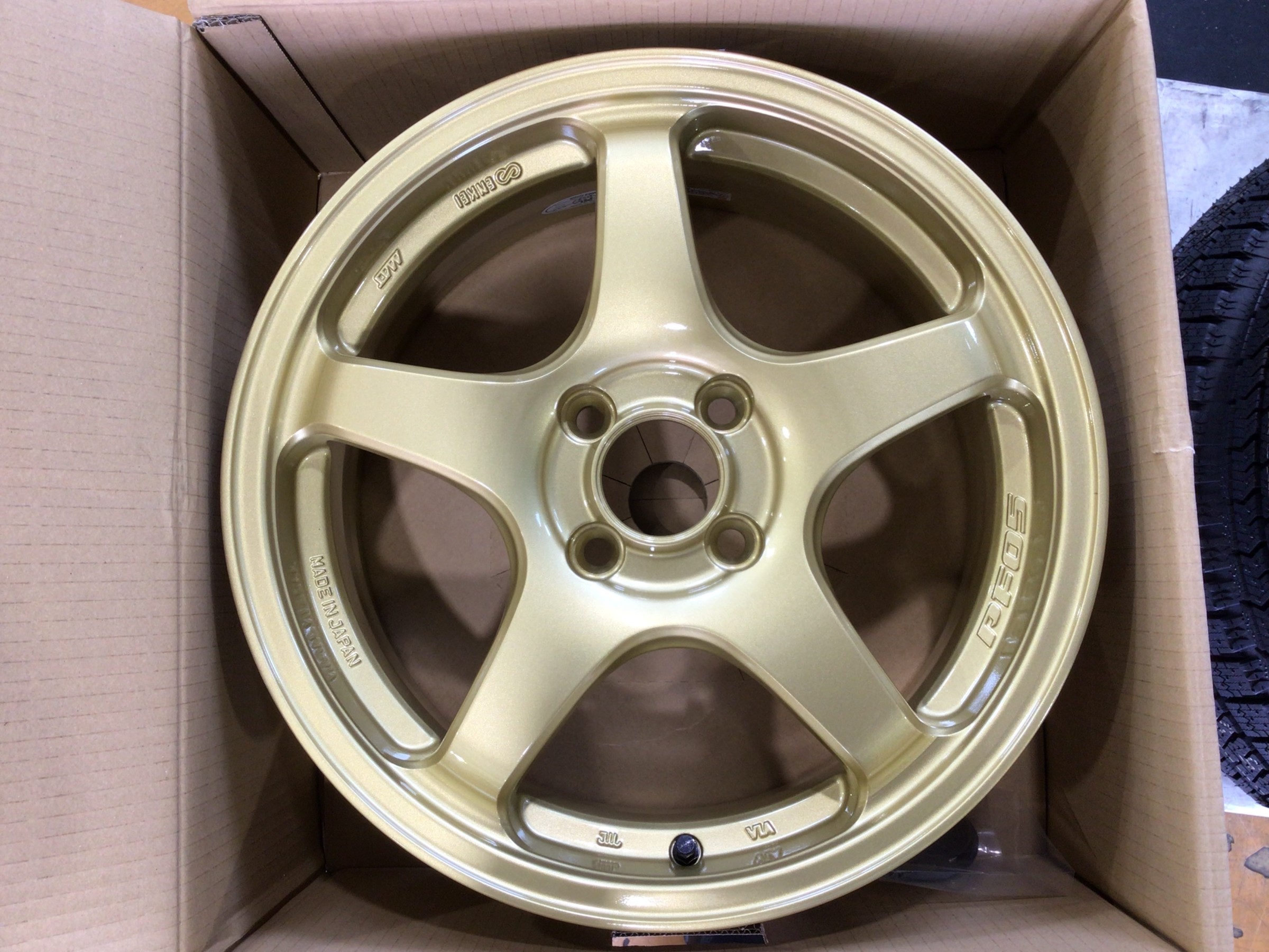 ホンダ】【S660】アルミホイール取付【ENKEI】 | 店舗おススメ