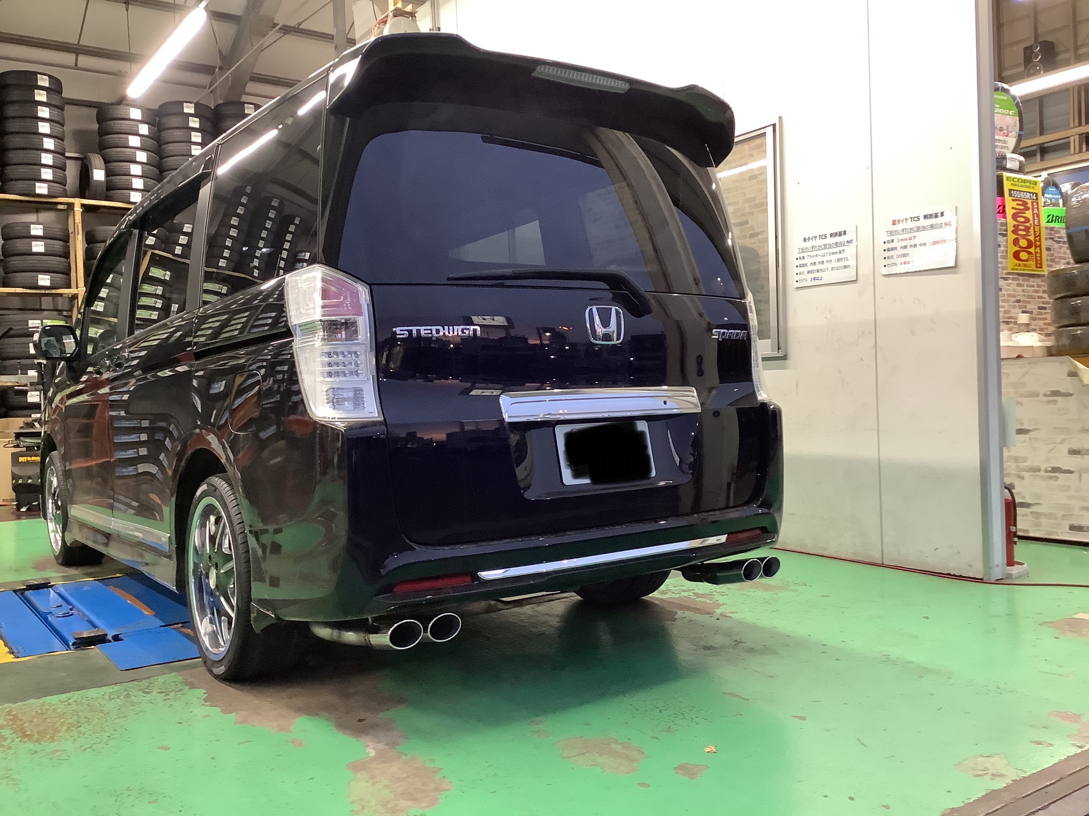 K-SPEC マリアンデールマフラー取付・HONDA・ステップワゴン