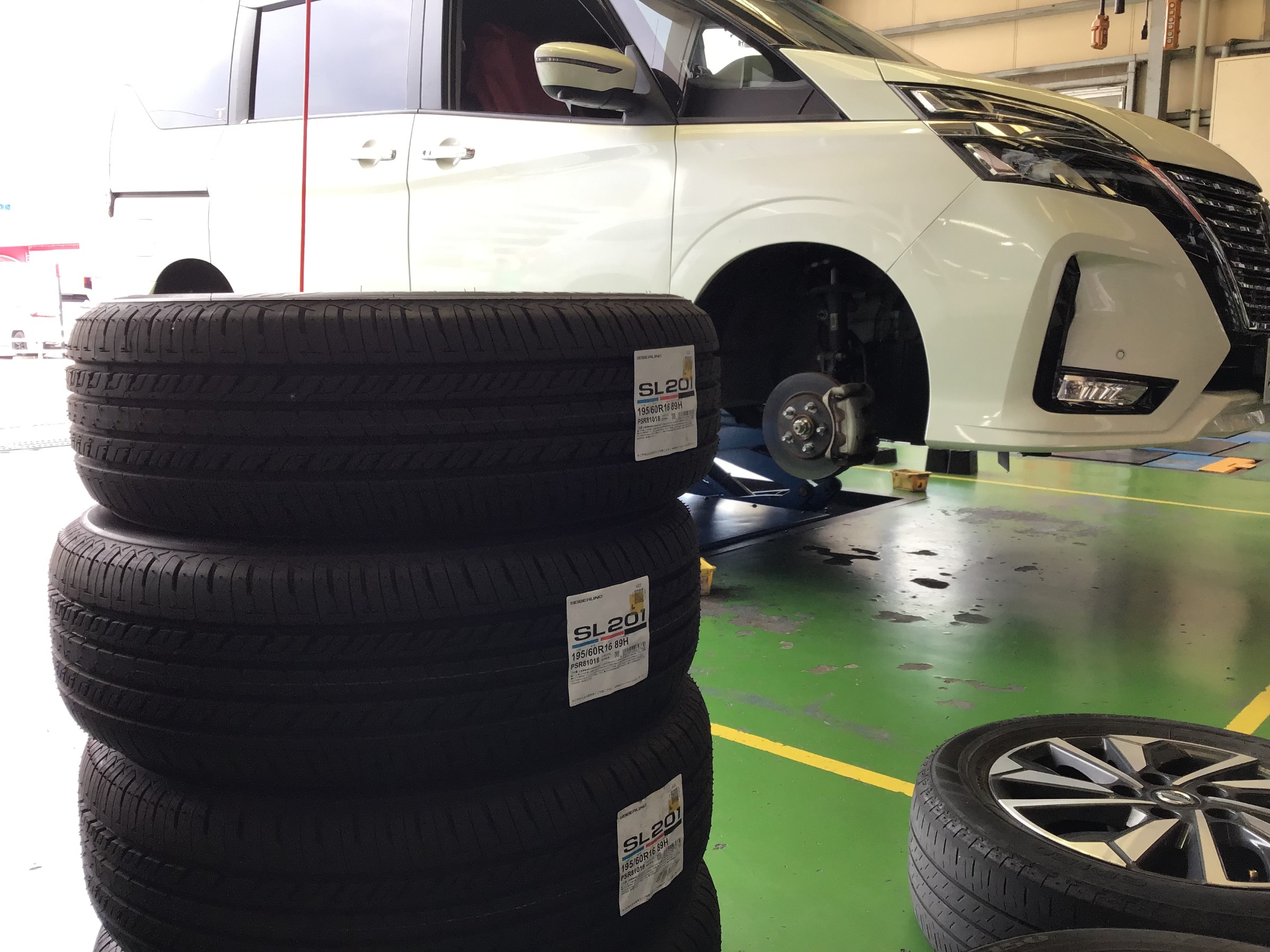日産・セレナ・C27】お買い得なタイヤもありますよ♪ | 店舗お 日産・セレナ・C27】お買い得なタイヤもありますよ♪ | 店舗お