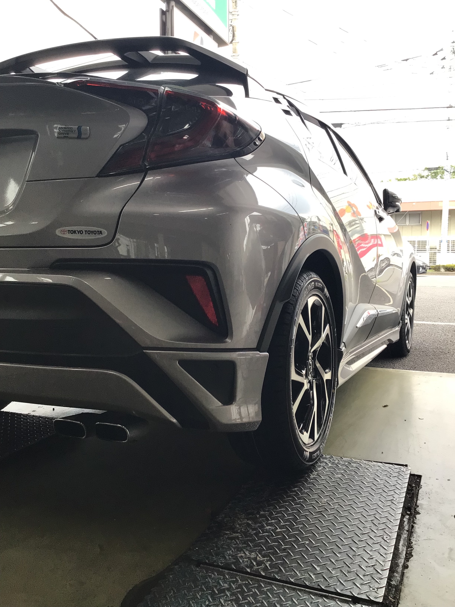 TOYOTA C-HR セイバーリングSL201 225/50R18 | 店舗おススメ情報 TOYOTA C-HR セイバーリングSL201 225/50R18 | 店舗おススメ情報