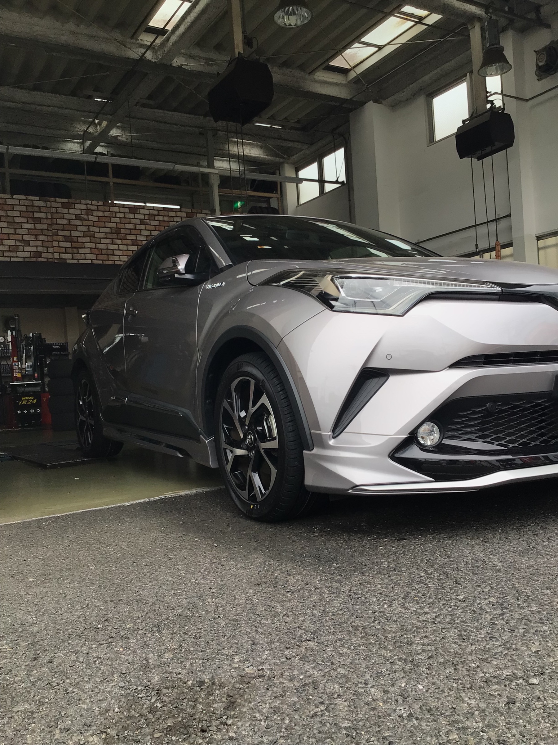 TOYOTA C-HR セイバーリングSL201 225/50R18 | トヨタ C-HR タイヤ