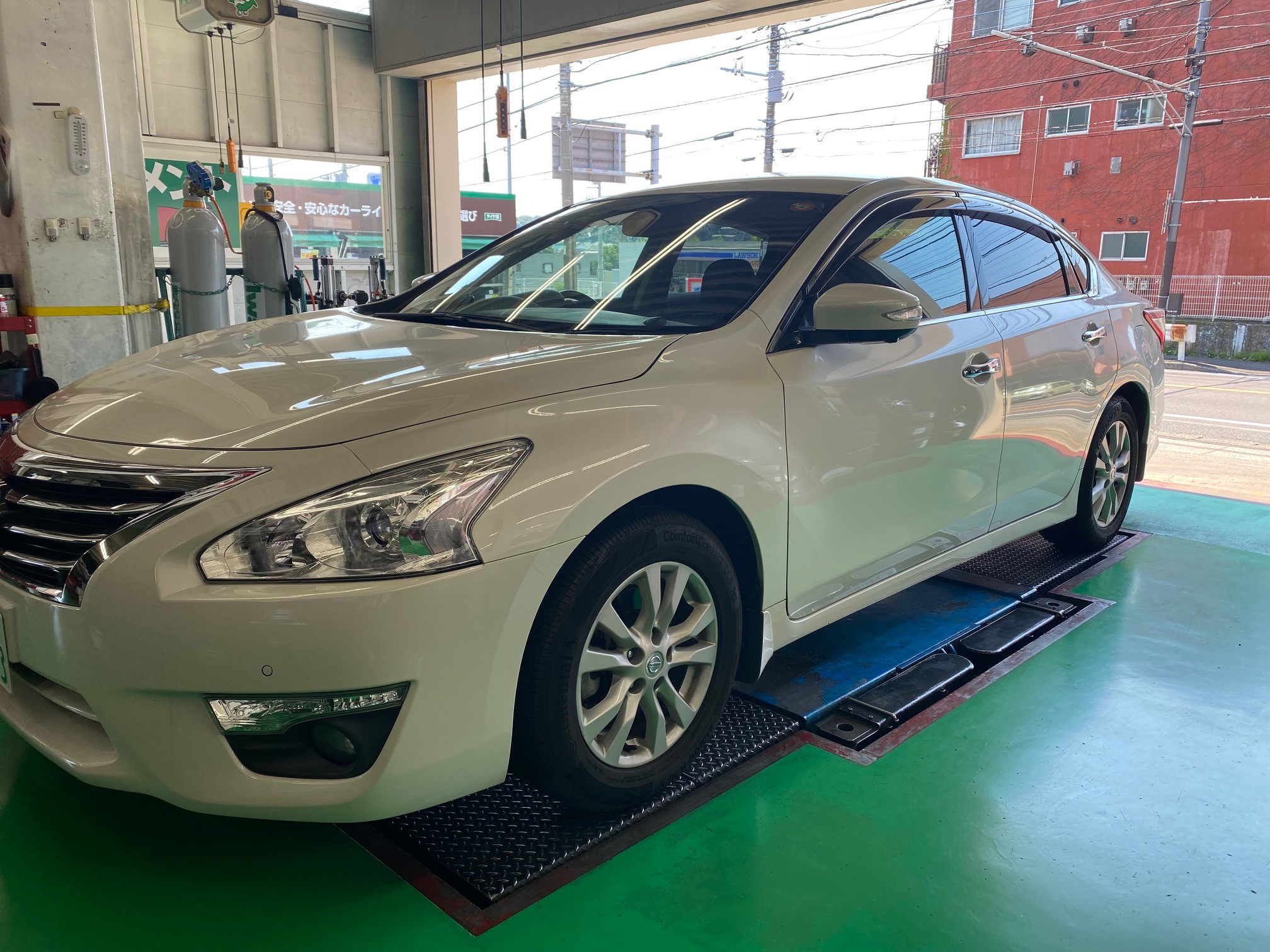 日産ティアナ（L33） 共豊 シュタイナーCVX 18インチ 取付 | 店舗お