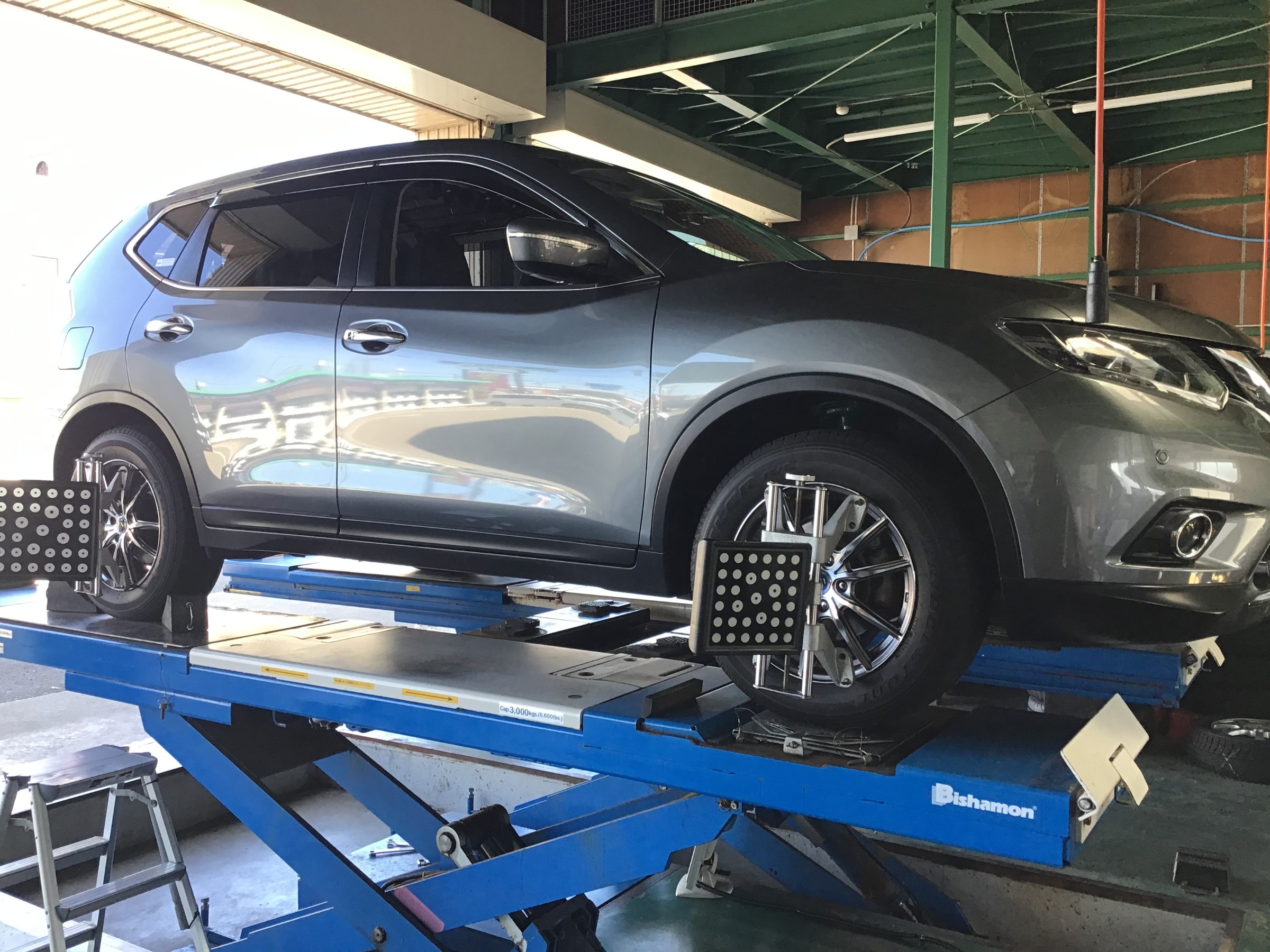 足回り交換 T32エクストレイル Tein Endurapro装着 日産 エクストレイル その他 パーツ取付 サスペンション取付 サービス事例 タイヤ館 上越 新潟県のタイヤ カー用品ショップ タイヤからはじまる トータルカーメンテナンス タイヤ館グループ