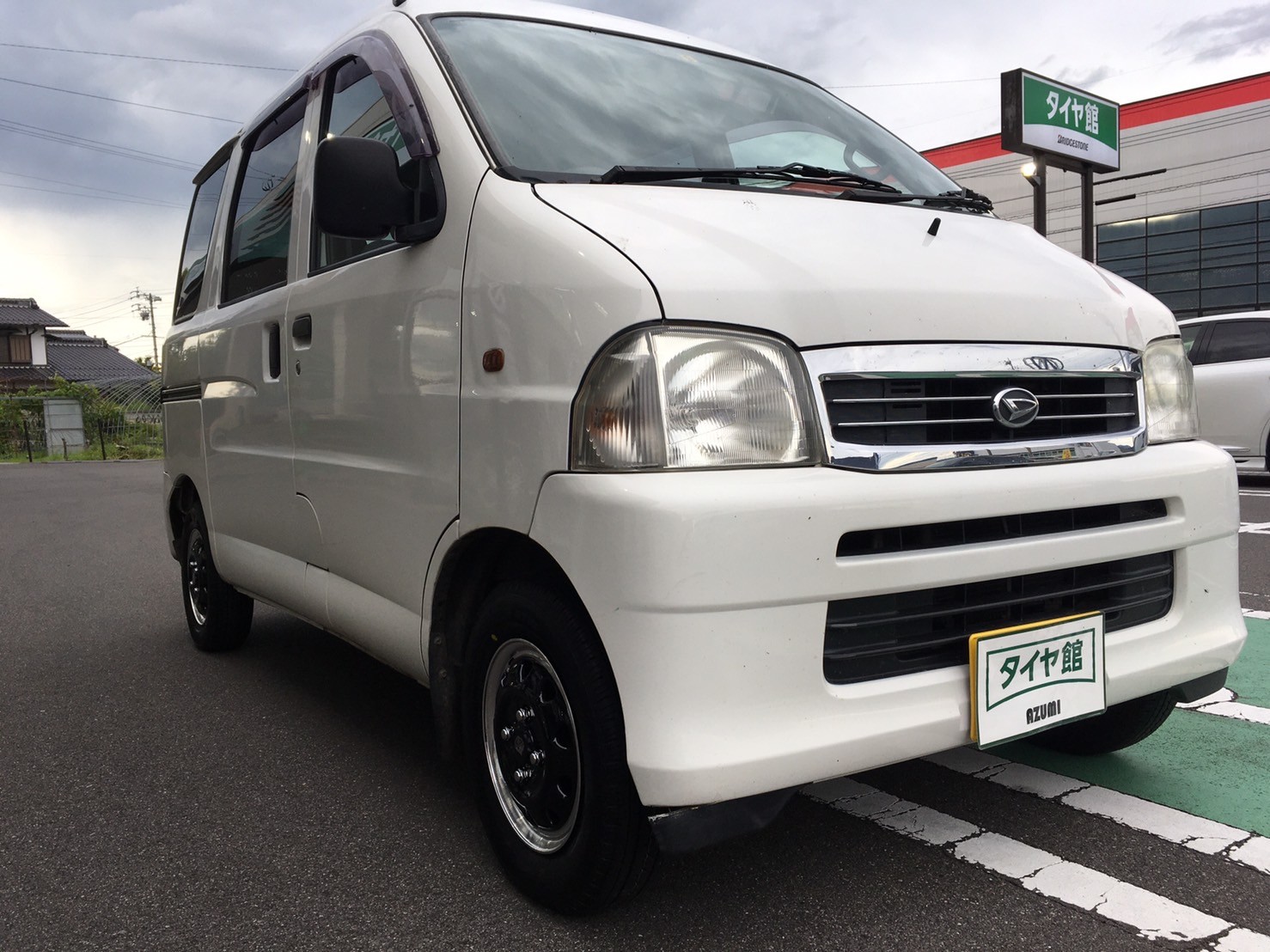 ハイゼットカーゴ ×ランドフットSWZ | 店舗おススメ情報