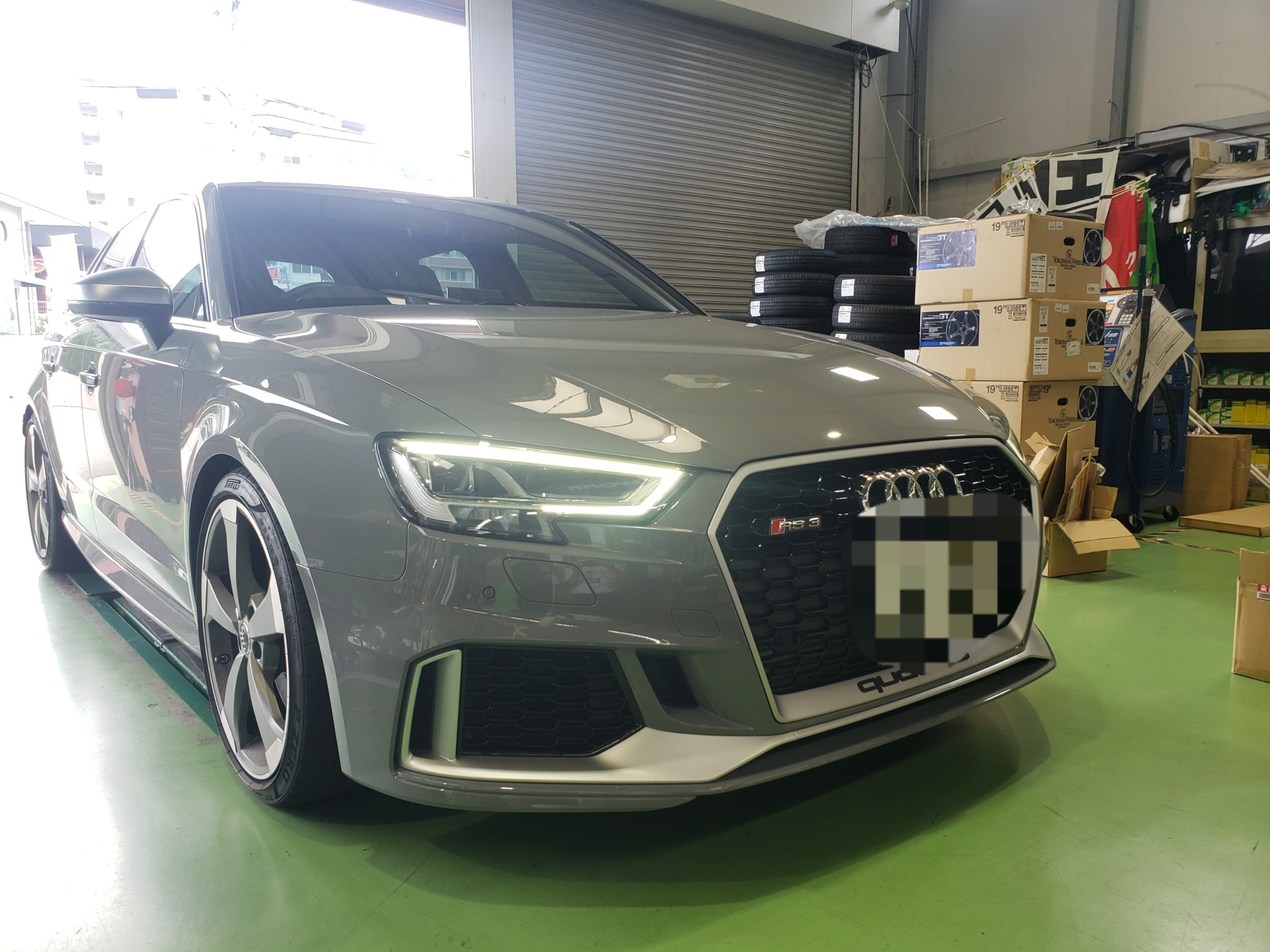 アウディ RS3 8V バランスイット フロントリップ取付しました