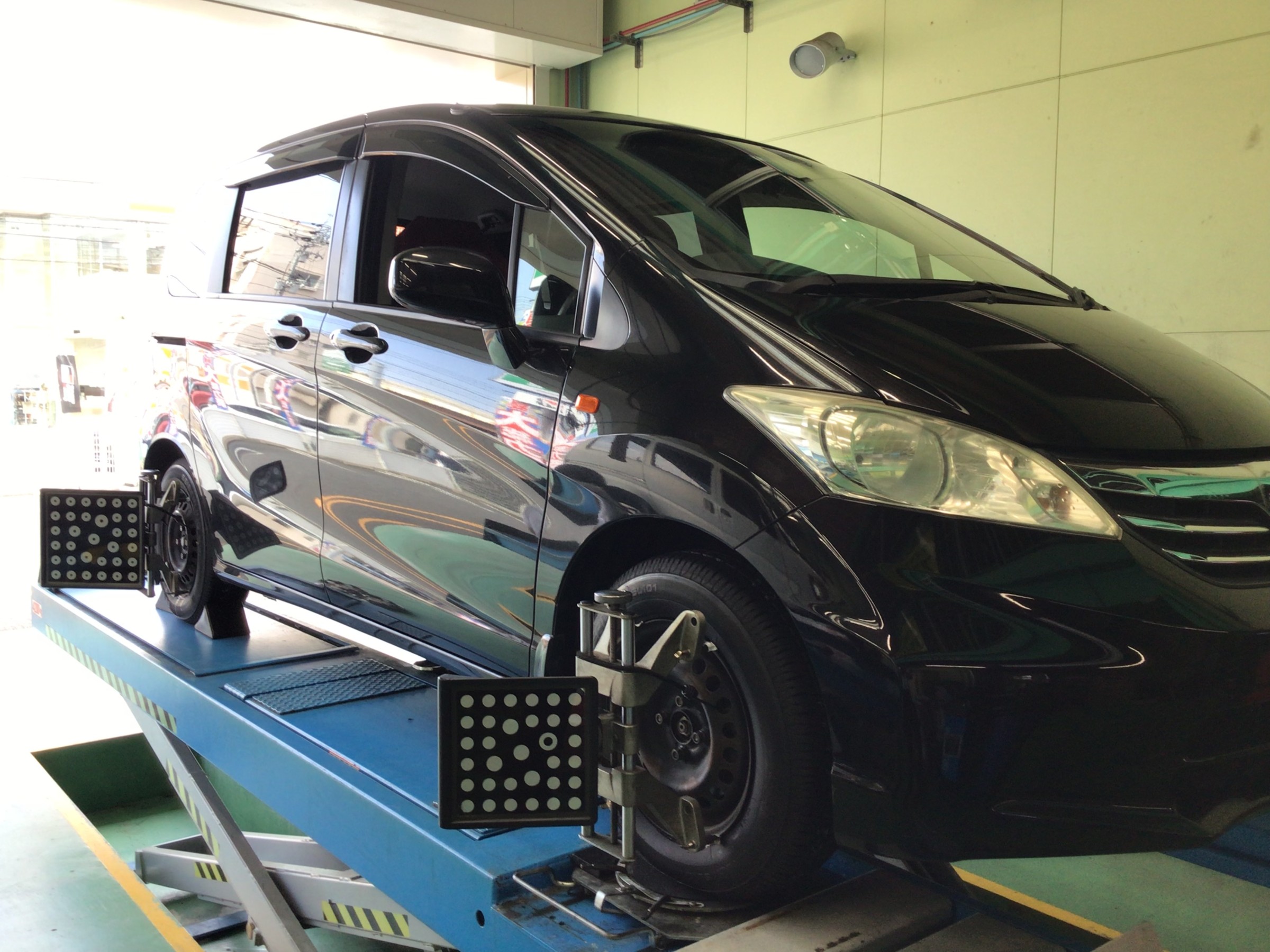 GB3フリード　アライメント調整タイヤ館廿日市