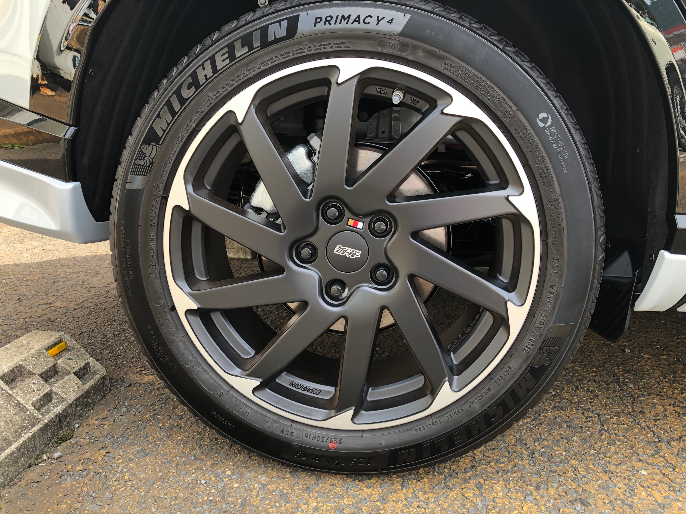 wheel 無限 MUGEN 取付 | 店舗おススメ情報 | タイヤ館 佐世保
