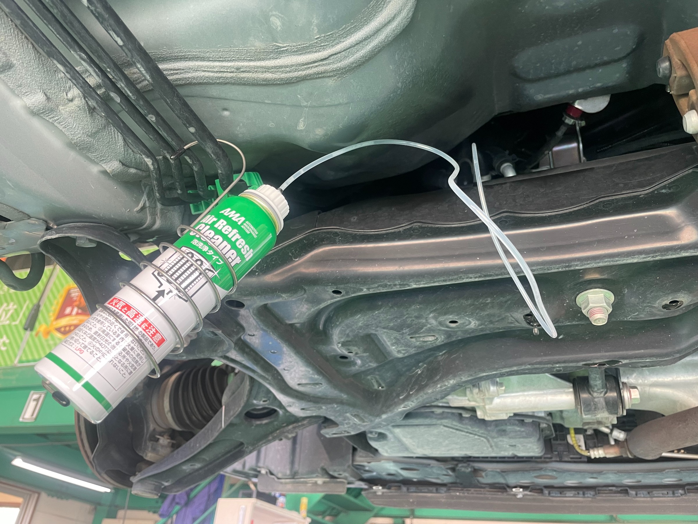 タント エバポレーター洗浄 エアコンの臭いが気になる方にお勧めです ダイハツ タント メンテナンス商品 その他 無料安全点検 サービス事例 タイヤ館 新居浜 愛媛県のタイヤ カー用品ショップ タイヤからはじまる トータルカーメンテナンス タイヤ館グループ