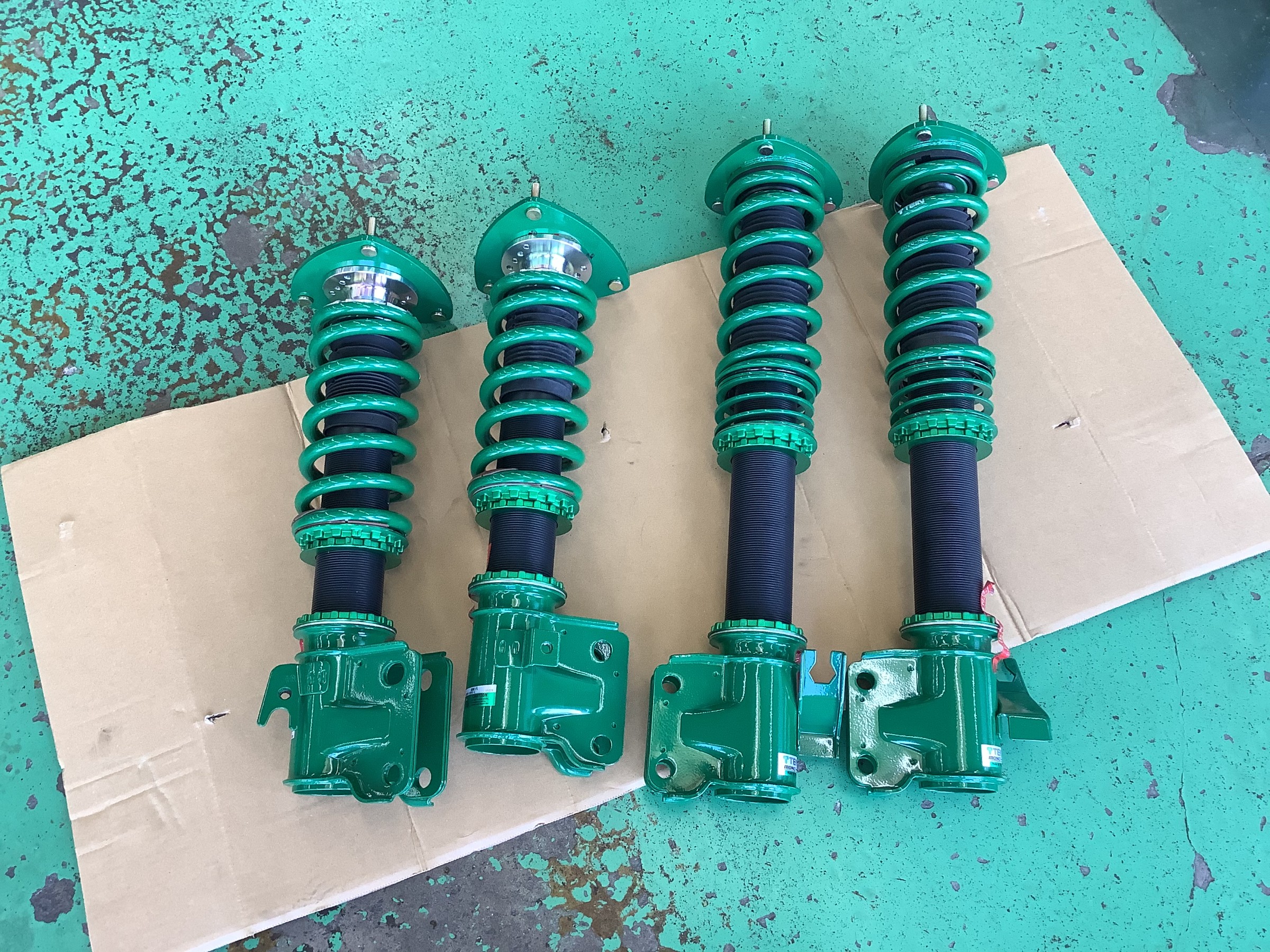 パーツ TEIN MONOsport wrx sti Tein Mono Sport Coilover - Subaru WRX STI 2008-2014 | GSS78