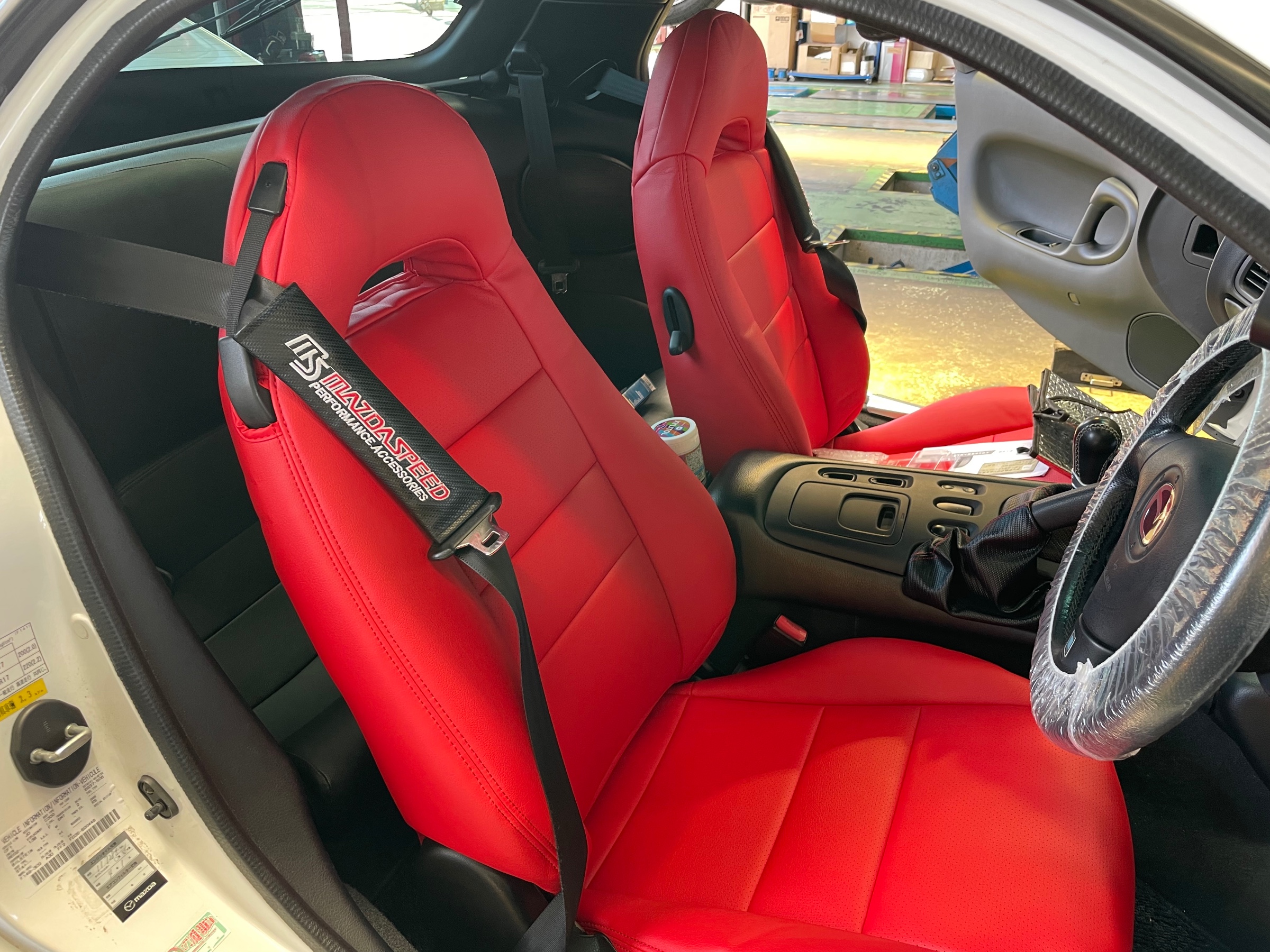 RX-7シートカバー取り付け(^^)/ | マツダ RX-7 その他 パーツ取付