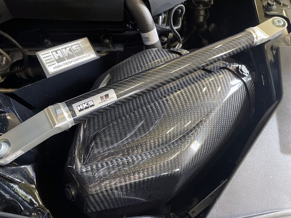 A90 A91 GR Supra 用 HKS CARBON BRACE | トヨタ スープラ その他
