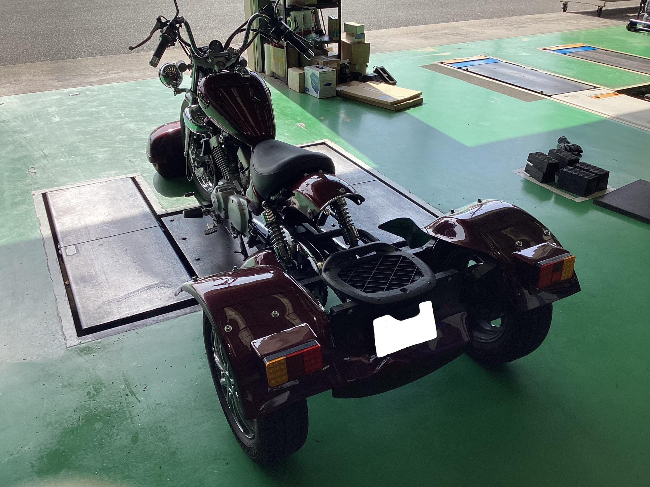 ヤマハ【XV250ビラーゴ】トライク タイヤ&ホイール交換 | 店舗おススメ