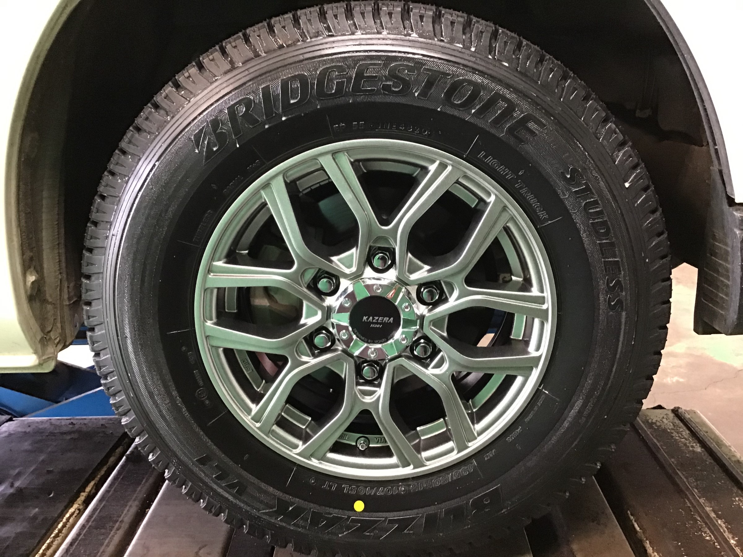 今週のアルミホイール紹介！！KAZERA H301（カゼラ H301） | トヨタ
