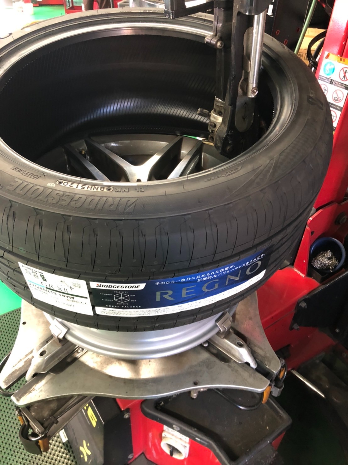 ベンツ Sクラス W222 レグノ４本交換 | メルセデス・ベンツ Sクラス