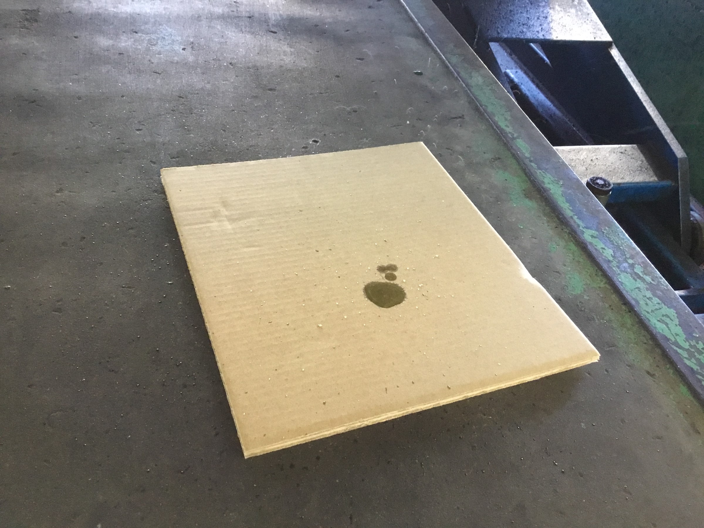 J31型ティアナ ラジエーターアッパーホース交換 日産 ティアナ その他 パーツ取付 各種用品取付 技術サービスブログ タイヤ館 鎌ヶ谷 千葉県のタイヤ カー用品ショップ タイヤからはじまる トータルカーメンテナンス タイヤ館グループ