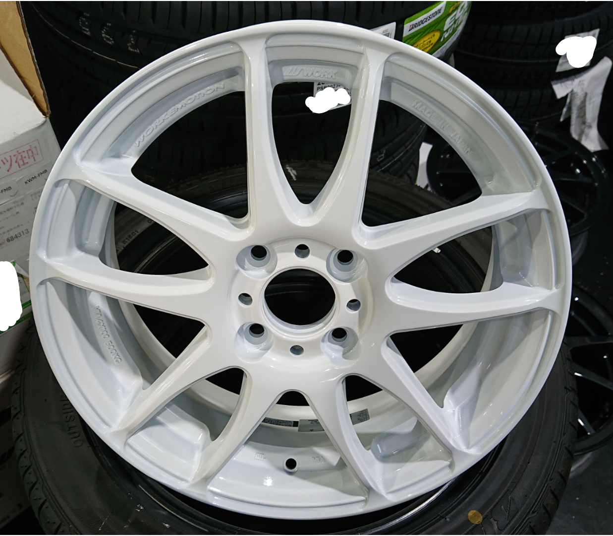 半額SALE☆ エモーション11Ｒ 15＋165／55Ｒ１５ 新品グッドイヤー
