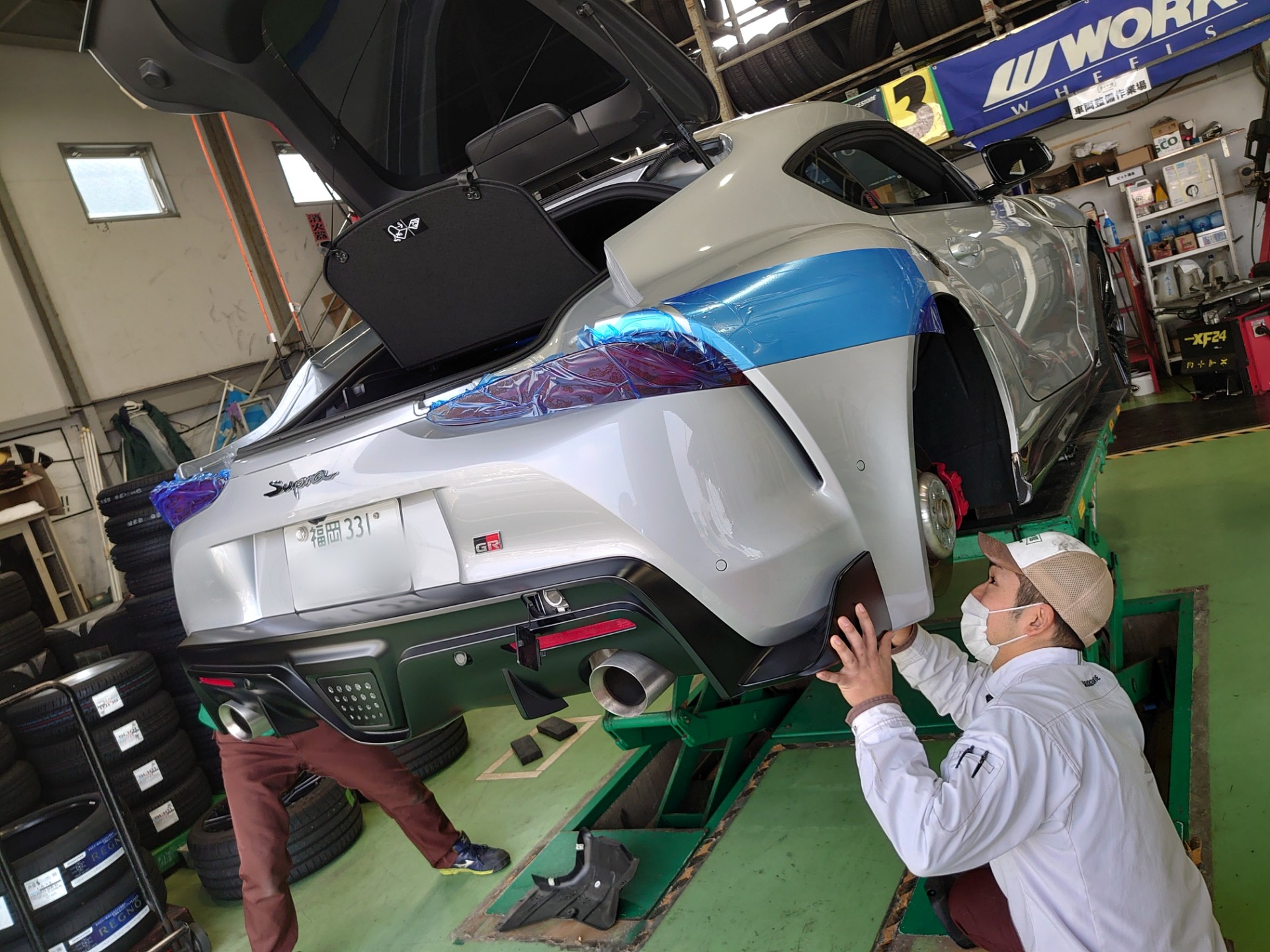 A90 GR Supra (スープラ) SEIBON社製カーボン ディフューザー 取り付け