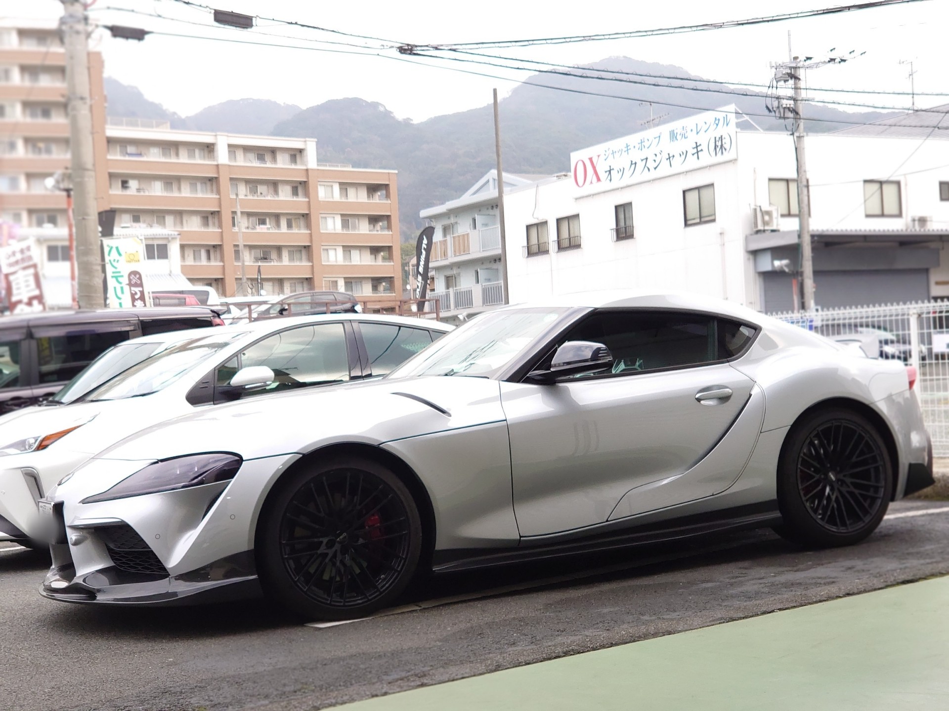 A90 GR Supra (スープラ) SEIBON社製カーボン ディフューザー 取り付け