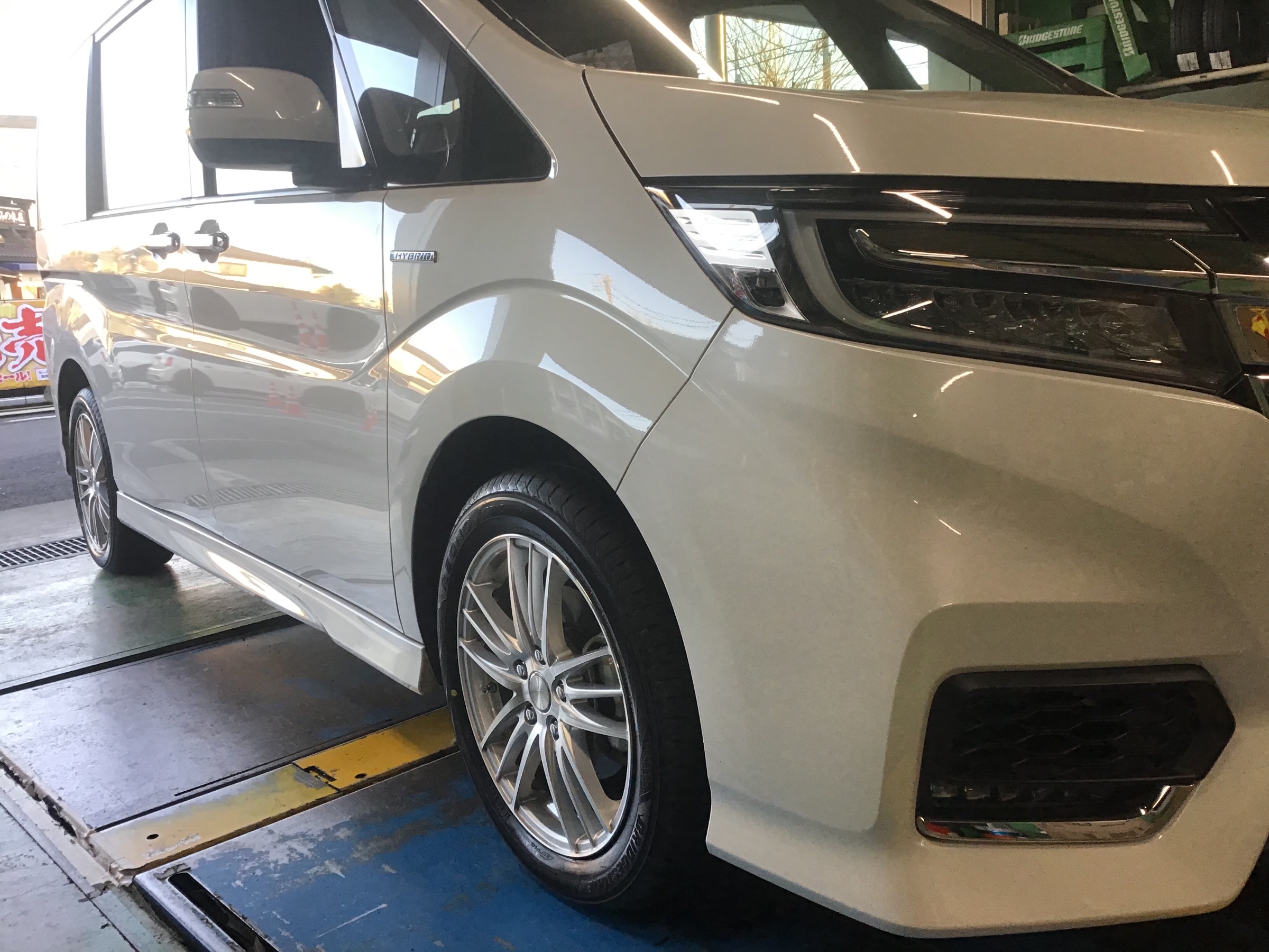 ホンダ・ステップワゴン タイヤ交換 | ホンダ ステップワゴン