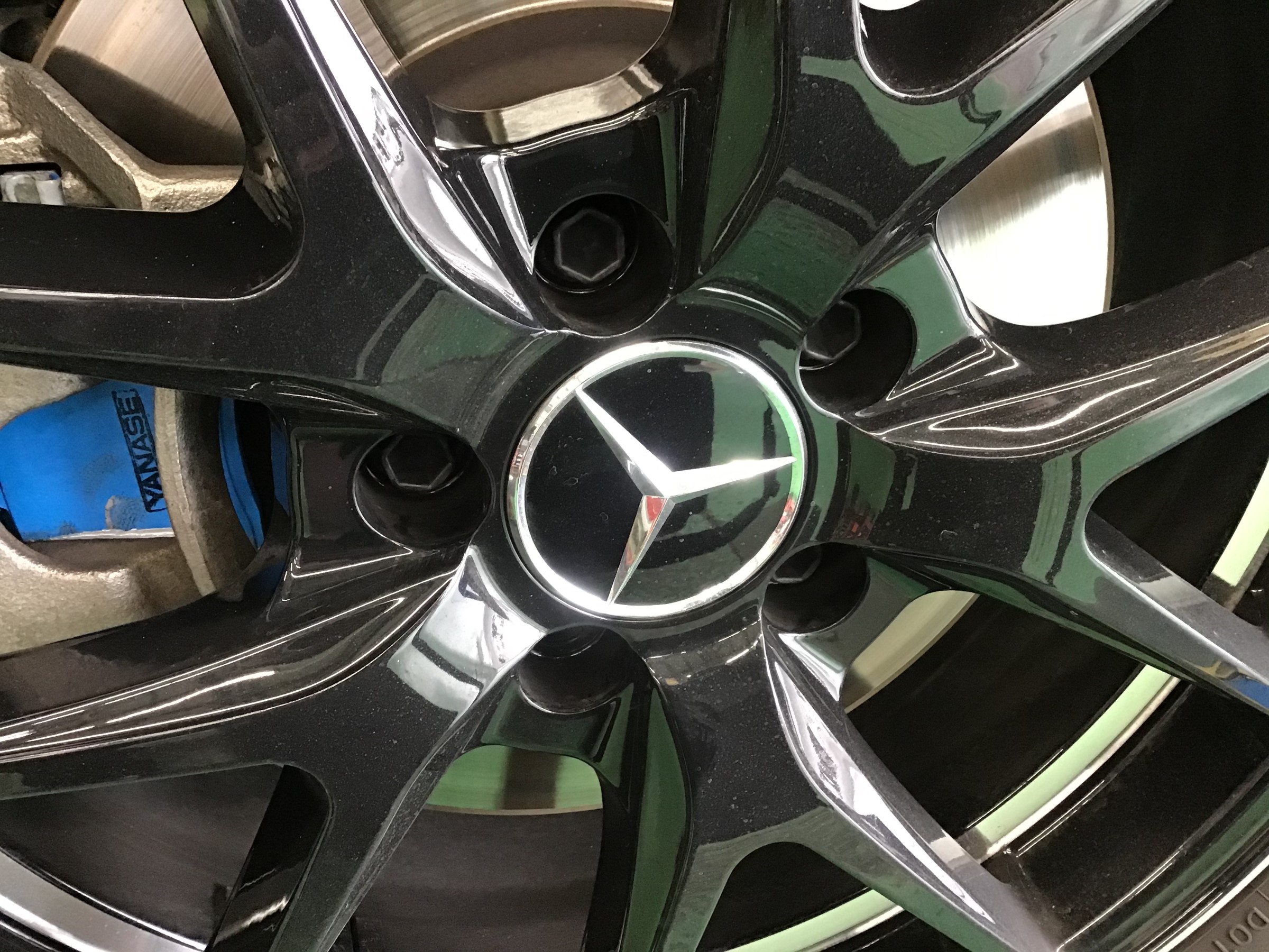 100％本物保証！ アドバンティレーシング Advanti RACING 軽量
