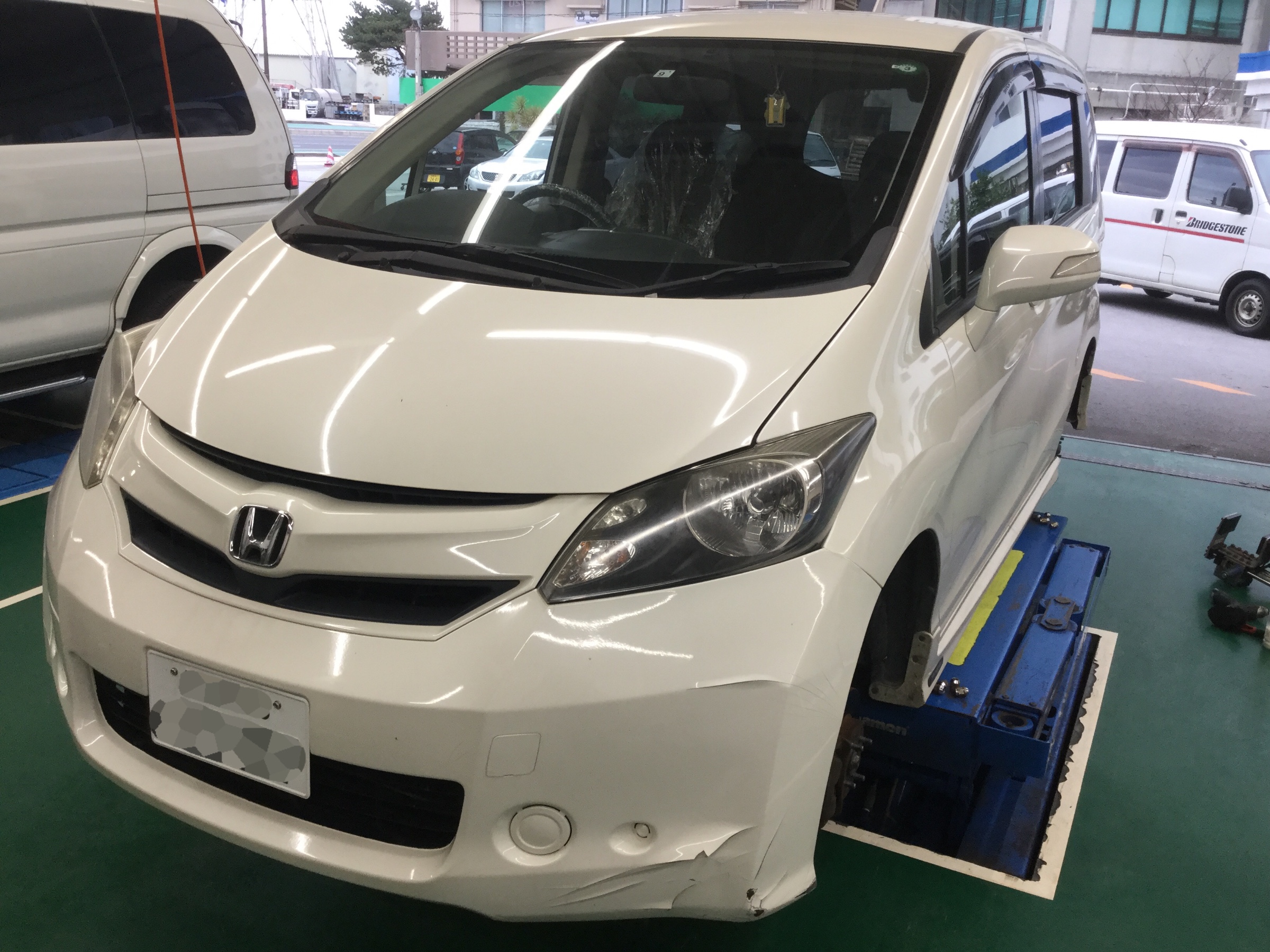 タイヤ交換 スタッフ日記 タイヤ館 牧港