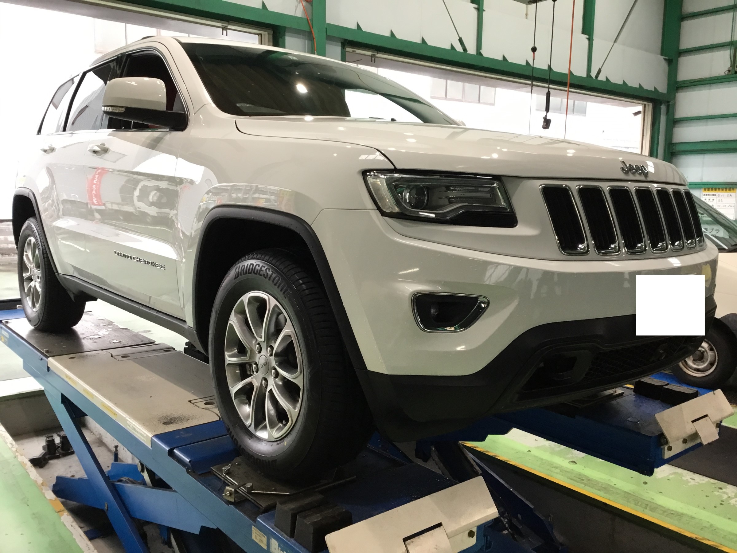 JEEP・グランドチェロキー(WK36)タイヤ交換~ | 店舗おススメ JEEP・グランドチェロキー(WK36)タイヤ交換~ | 店舗おススメ