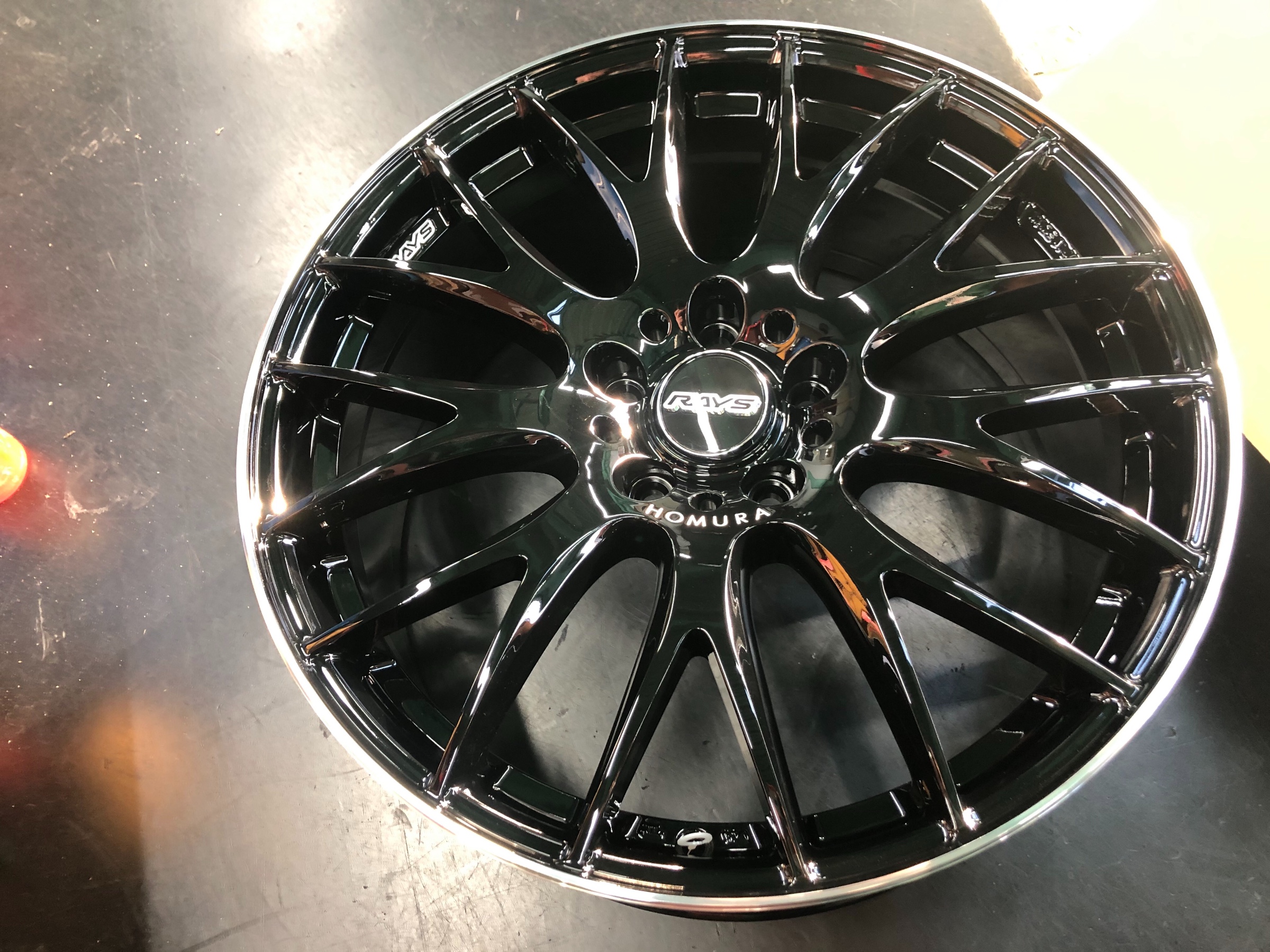 RAYS HOMURA 2x9 PLUS グロッシーブラック入荷♪ | 店舗おススメ情報