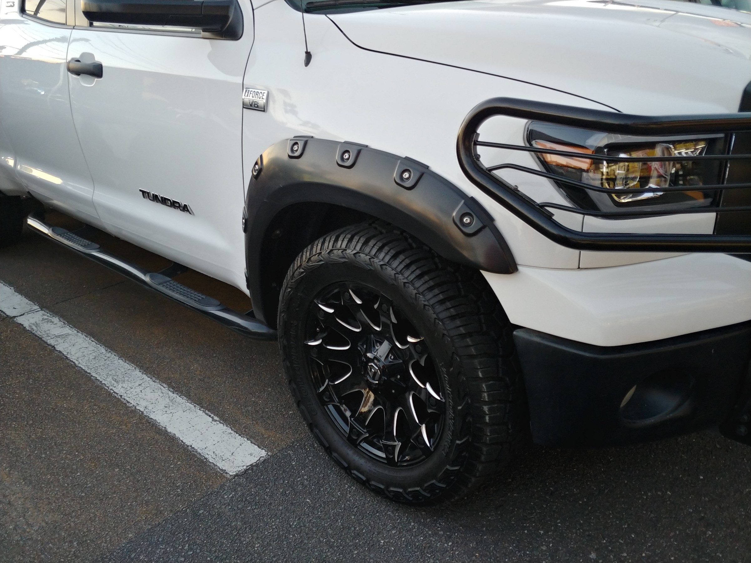 NITTO Black Mamba BM7 タンドラ セコイア ランクル100 ランクル