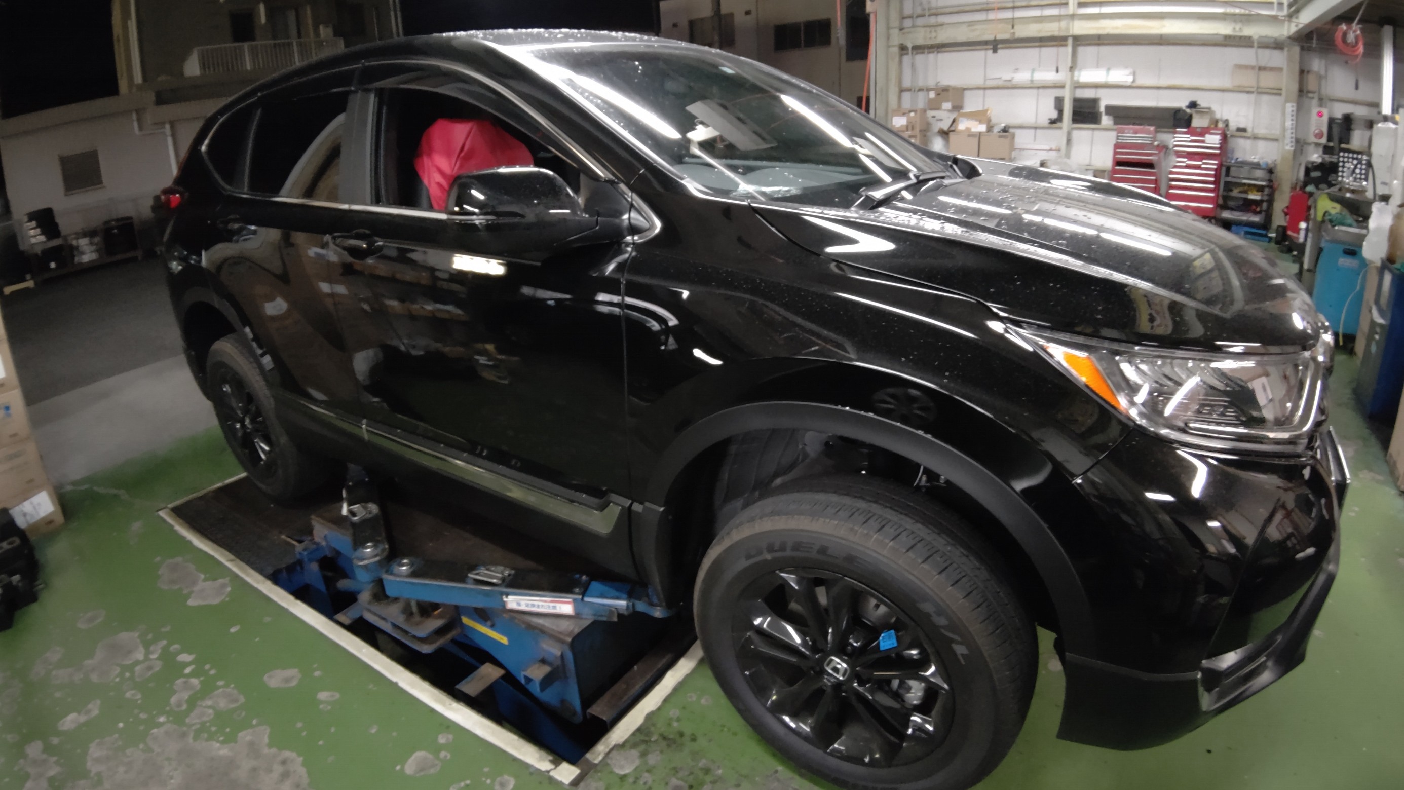 CR-Vにスタッドレスタイヤを取り付けしました。 | ホンダ CR-V タイヤ