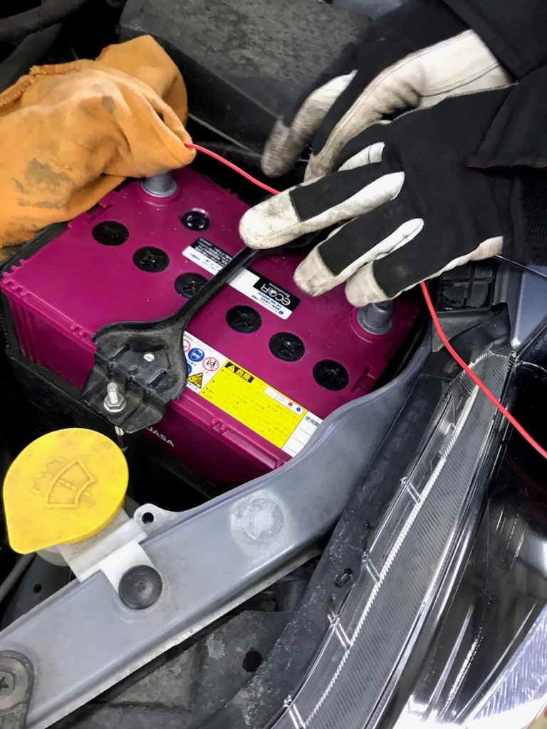 疲れ気味のバッテリーに愛の手を スタッフ日記 タイヤ館 盛岡北 タイヤからはじまる トータルカーメンテナンス タイヤ館グループ