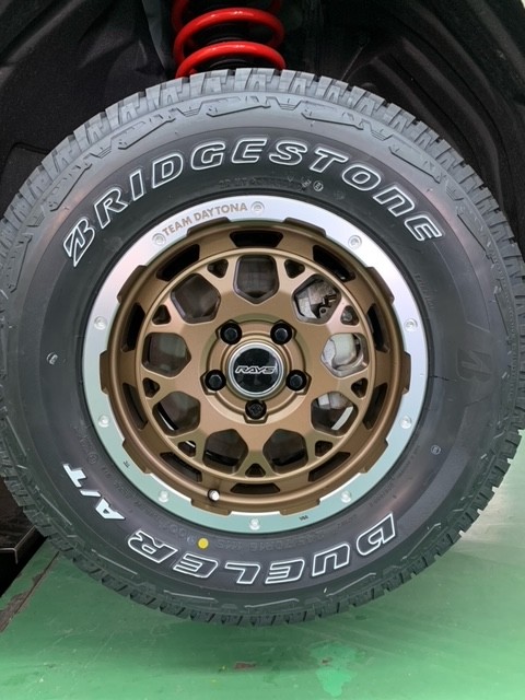 トヨタRAV4ホイールセット取付！ | 店舗おススメ情報 | タイヤ館