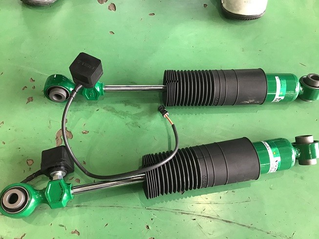 トヨタ アルファードhv Ayh30w Tein Flex A 車高調取付 トヨタ アルファード ハイブリッド その他 パーツ取付 足回り関係取付 サービス事例 タイヤ館 綾瀬 神奈川県のタイヤ カー用品ショップ タイヤからはじまる トータルカーメンテナンス タイヤ館グループ