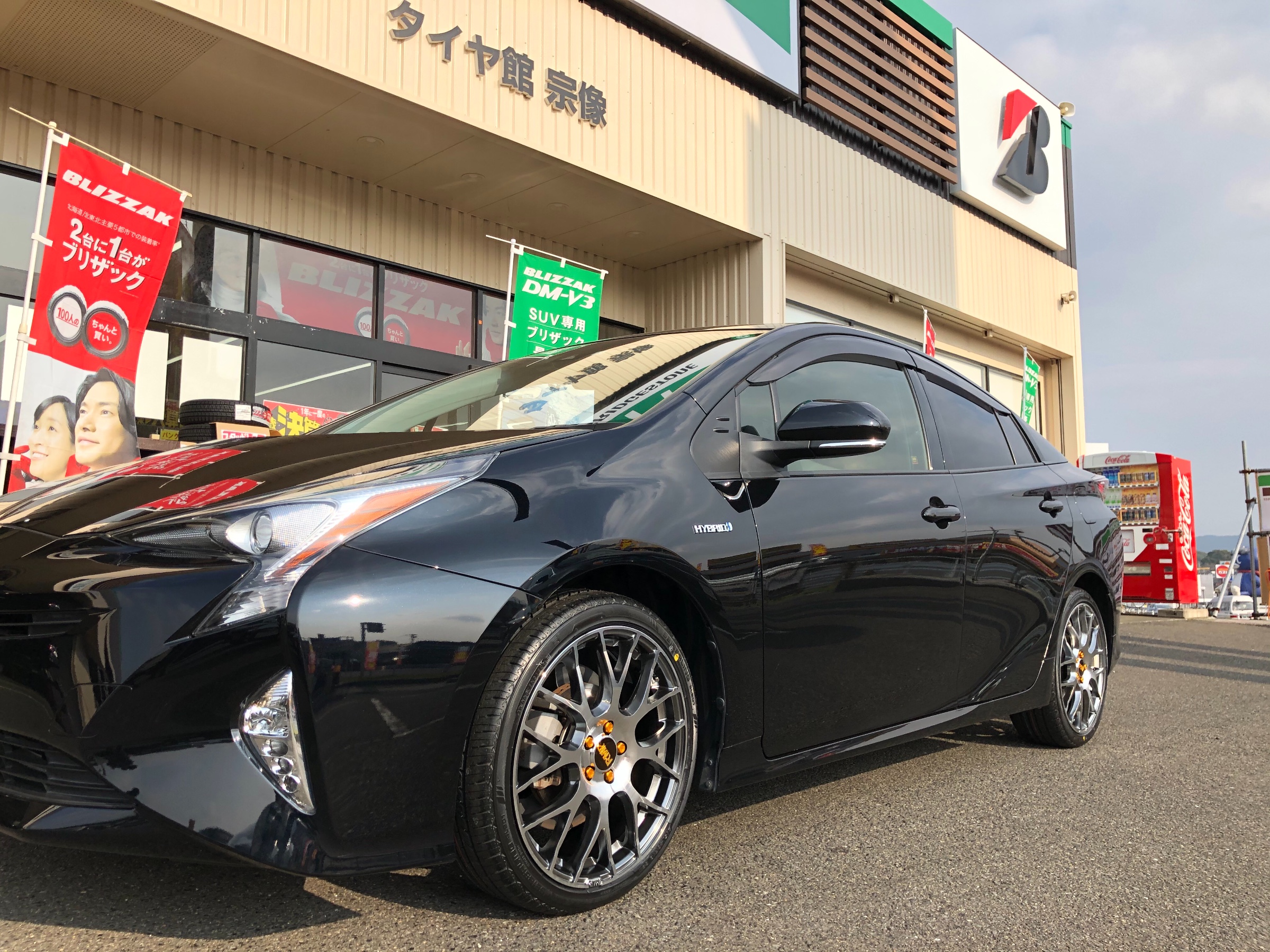 50プリウス 18インチタイヤホイール装着しました！ | トヨタ プリウス