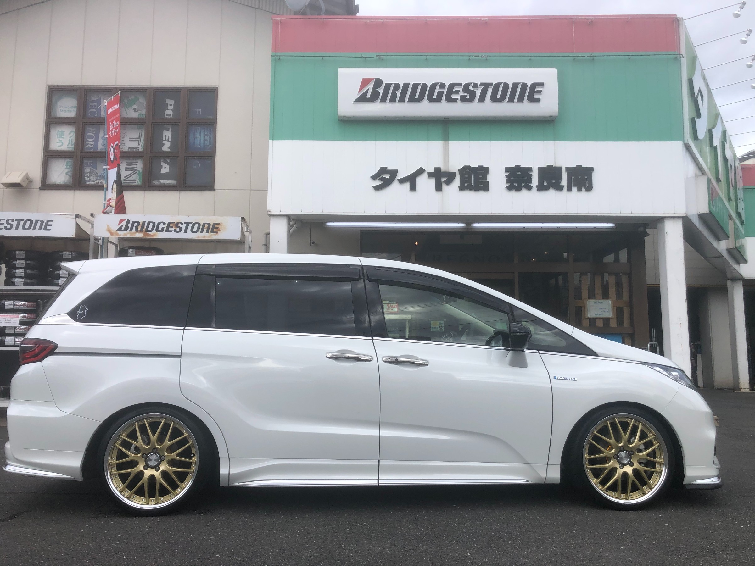 ホンダ オデッセイRC4 ホイール交換(*^^)v | ホンダ オデッセイ
