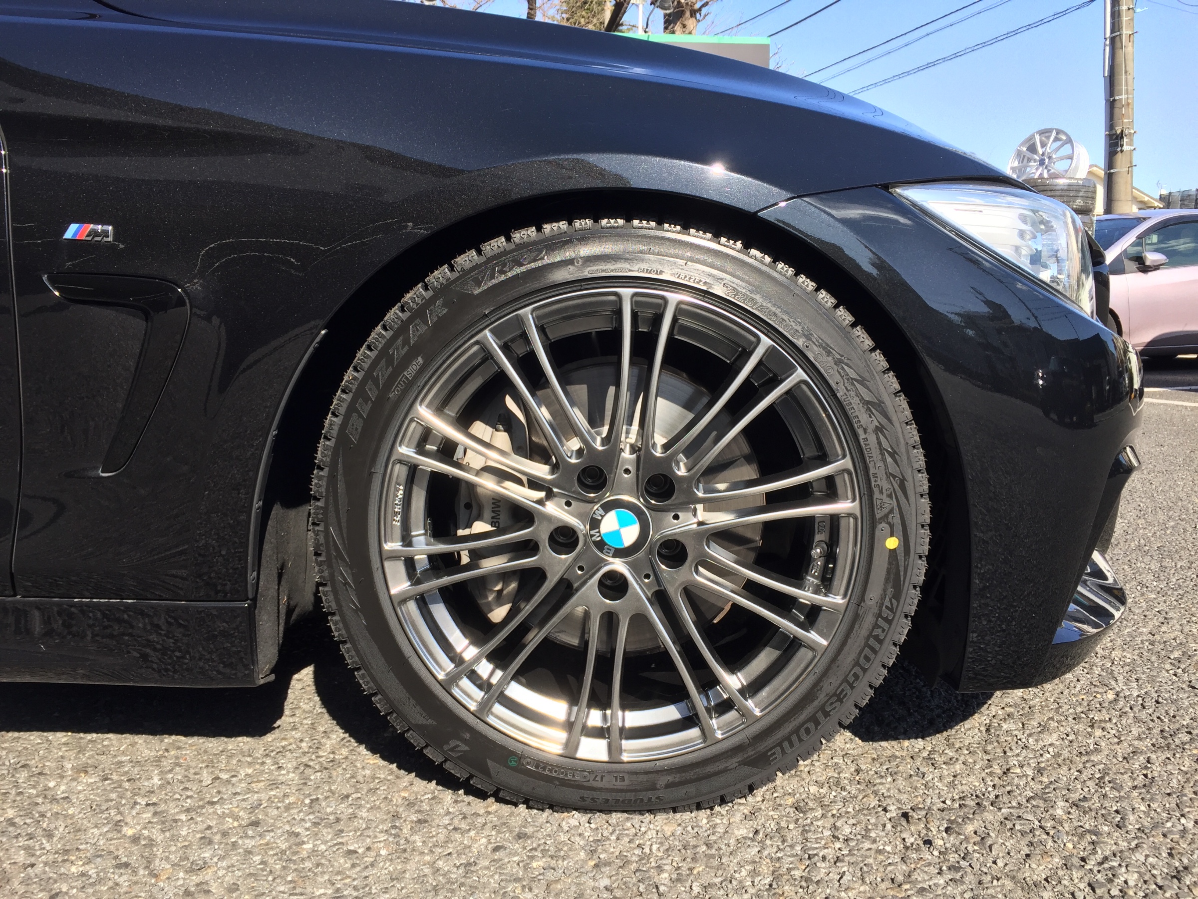 BMW 435i ホイールセット取り付け | BMW 4シリーズ タイヤ タイヤ