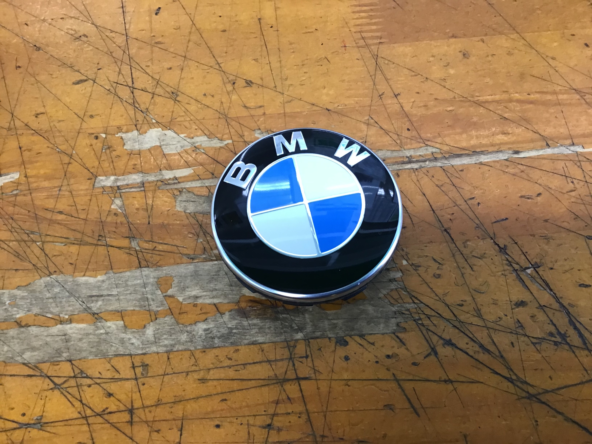 ちょっと物知りになれるかも エンブレム Bmw メルセデス ベンツ アウディ Volvo スタッフ日記 タイヤ館 成瀬 タイヤからはじまる トータルカーメンテナンス タイヤ館グループ