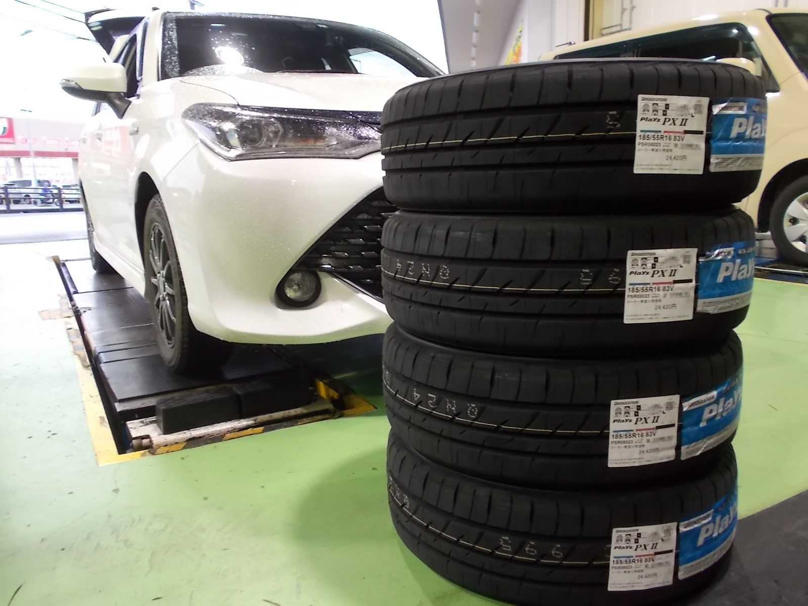 トヨタ カローラフィールダー タイヤ交換 １８５/５５R１６ | トヨタ