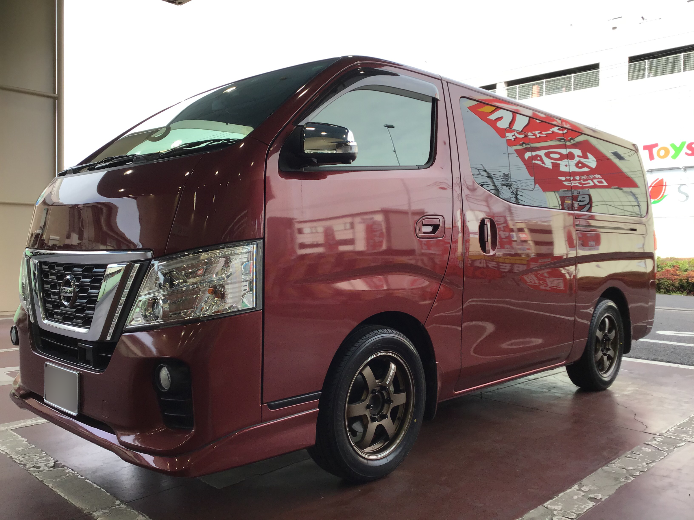 キャラバン × ホイールセット取付 | 店舗おススメ情報 | タイヤ