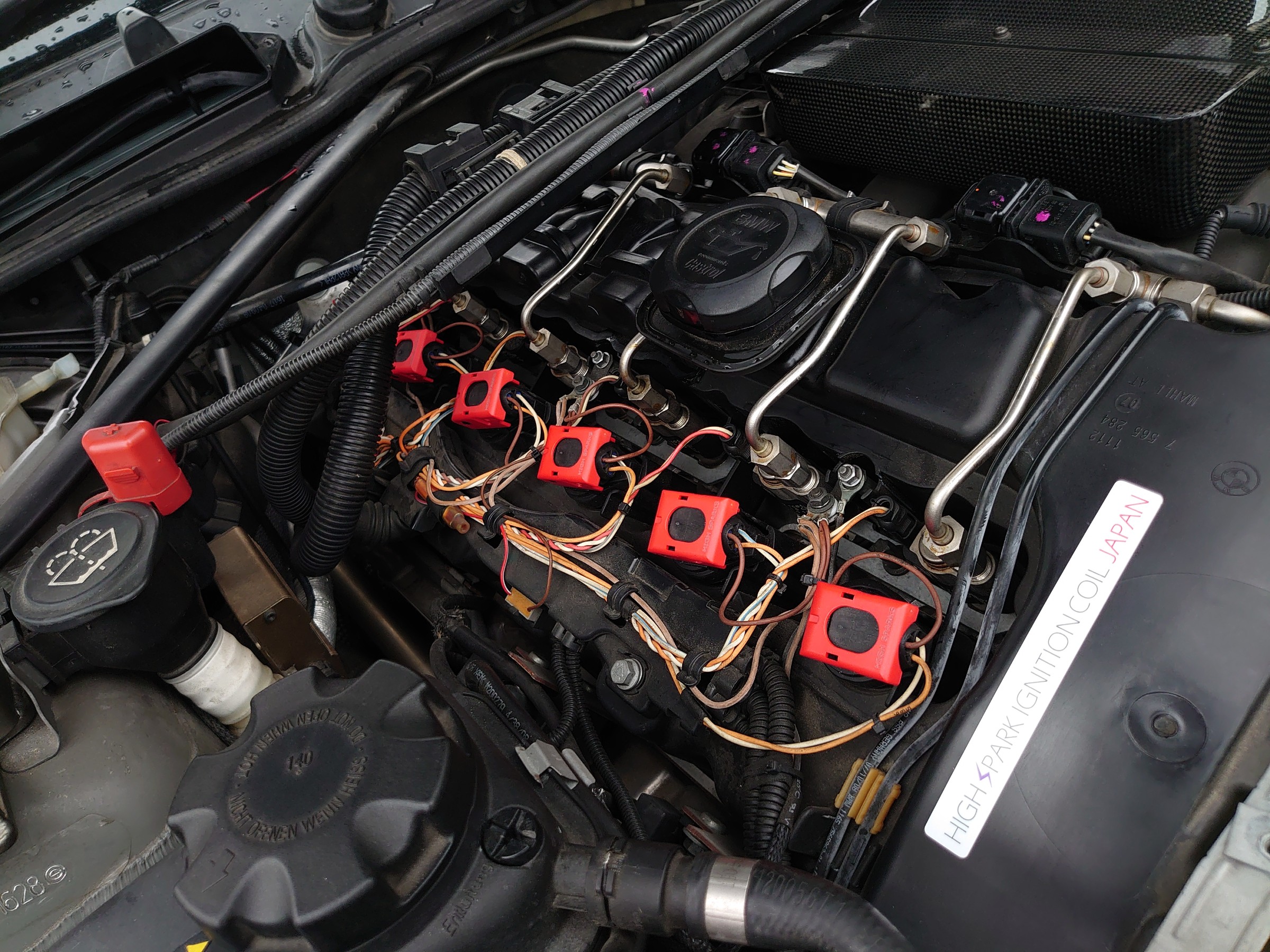 BMW E92 335i HIGH SPARK IGNITION COIL に交換しました♪ 店舗おススメ情報 タイヤ館 福岡東