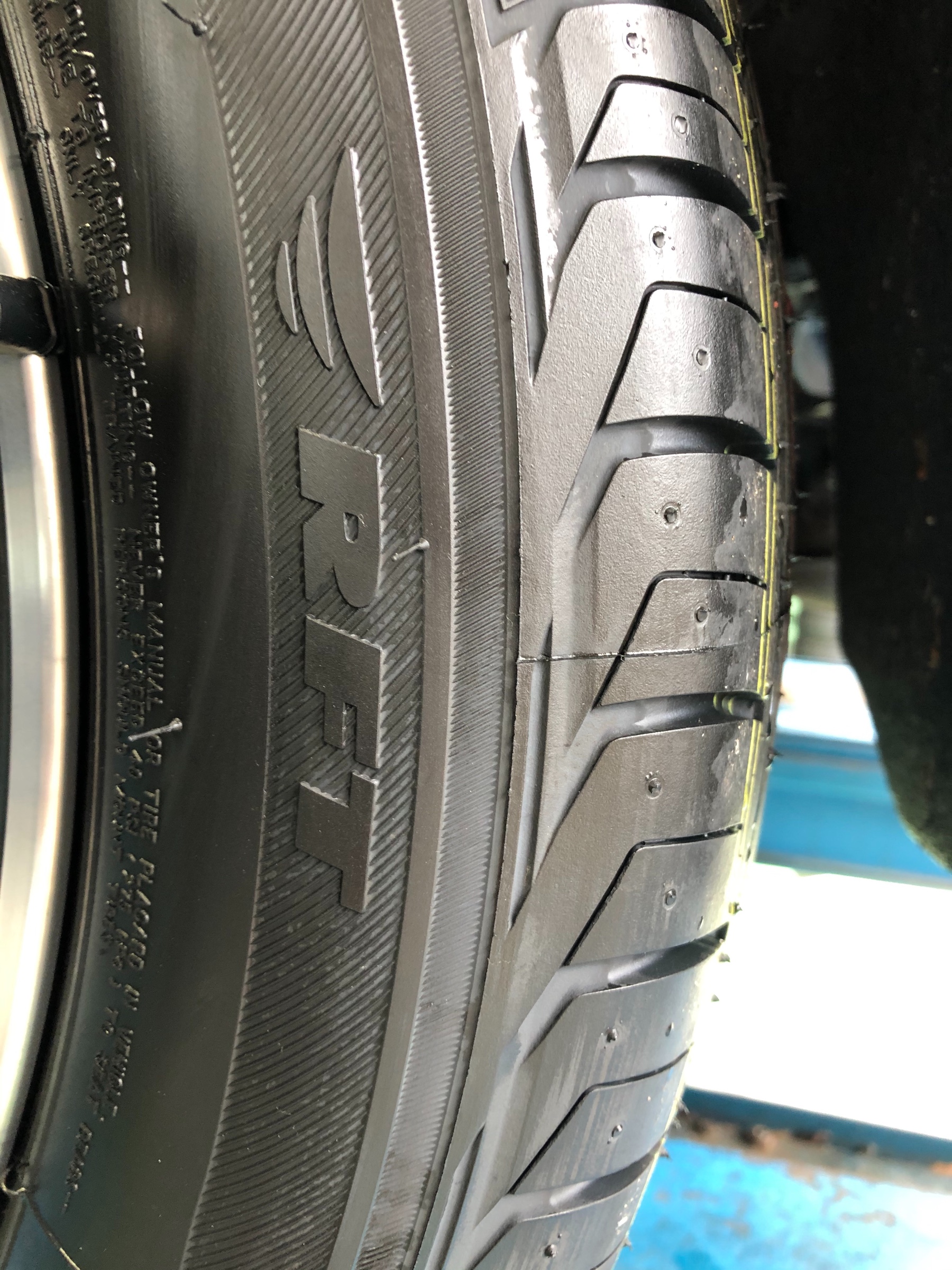 高評価の贈り物 TURANZA ☆BRIDGESTONE X1 BWW 取付 店舗おススメ情報 | 自転車本体