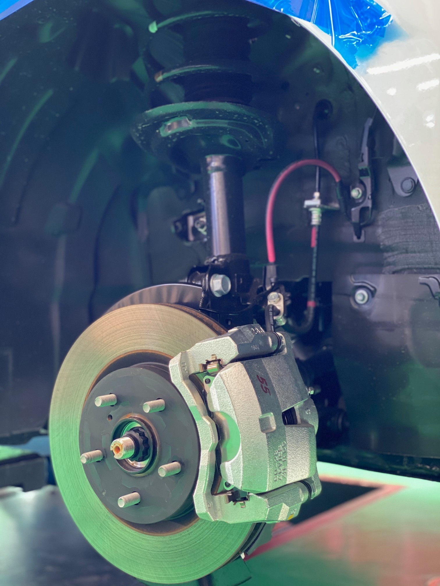 トヨタ カムリHV（AXVH70） TEIN FLEX-Z 車高調 取付 | 店舗おススメ