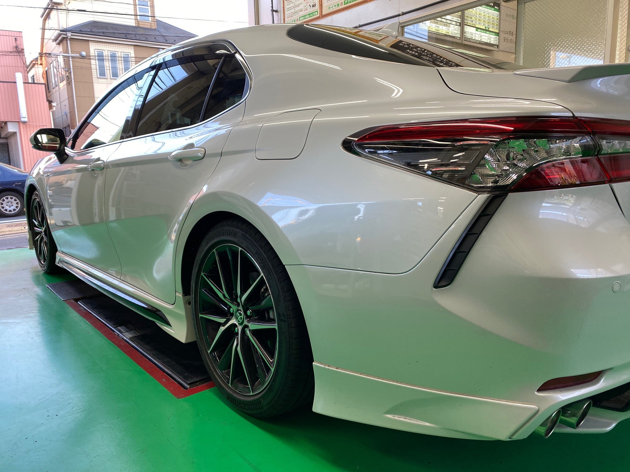 トヨタ カムリHV（AXVH70） TEIN FLEX-Z 車高調 取付 | トヨタ カムリ