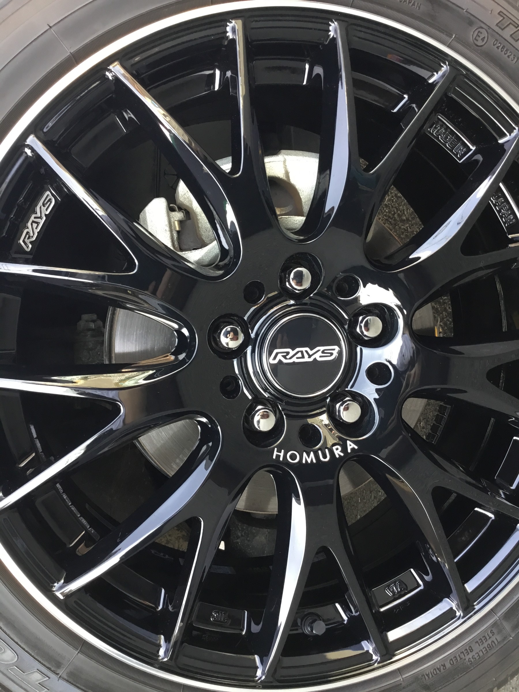 Rays Homura 2x9 Plus オデッセイ装着 ホンダ オデッセイ ホイール タイヤ ホイール関連 タイヤ ホイール交換 サービス事例 タイヤ館 中山 宮城県のタイヤ カー用品ショップ タイヤからはじまる トータルカーメンテナンス タイヤ館グループ